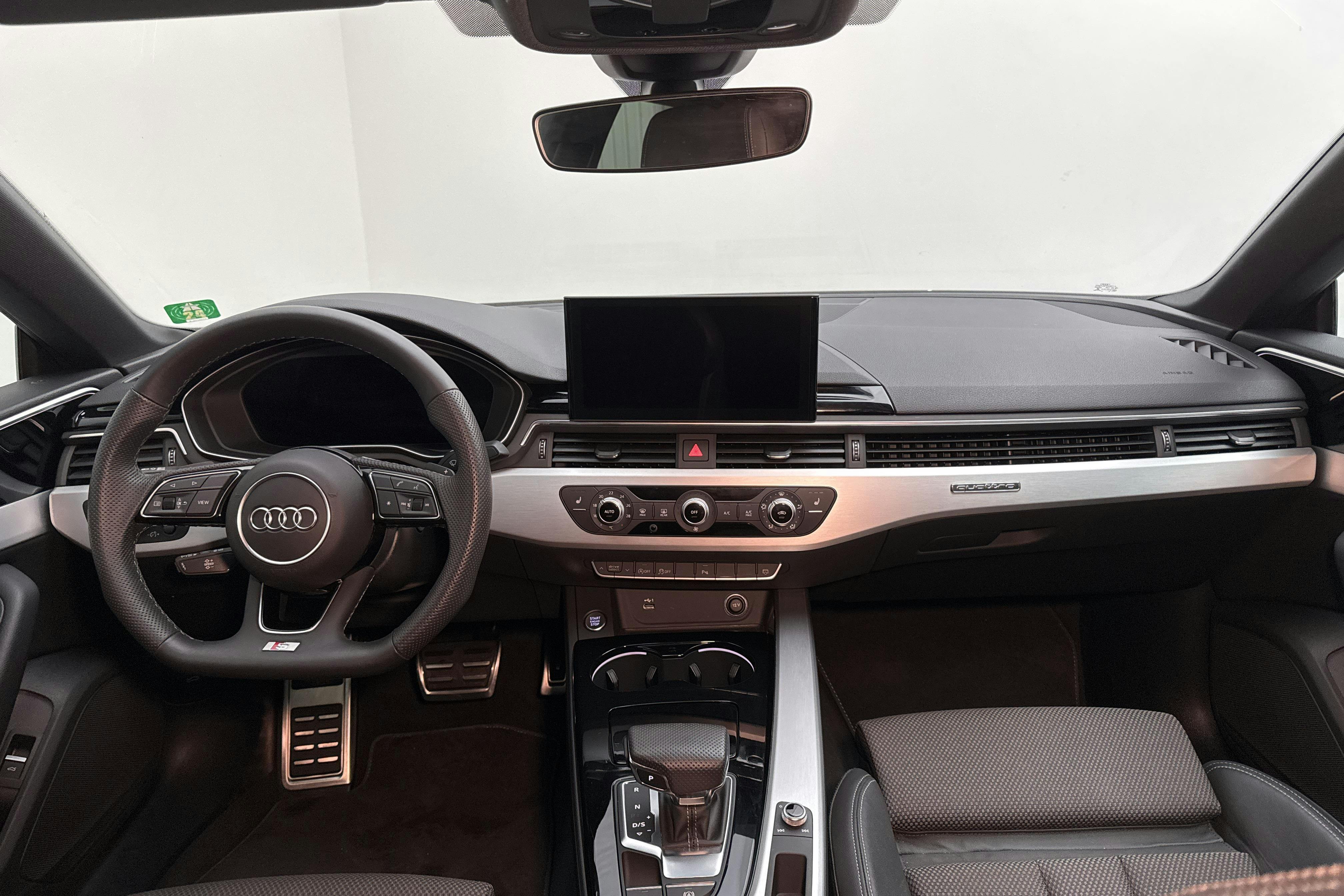Audi A5 Sportback 45 TFSI quattro LCI (265hk) - 2 678 mil - Automat - röd - 2022