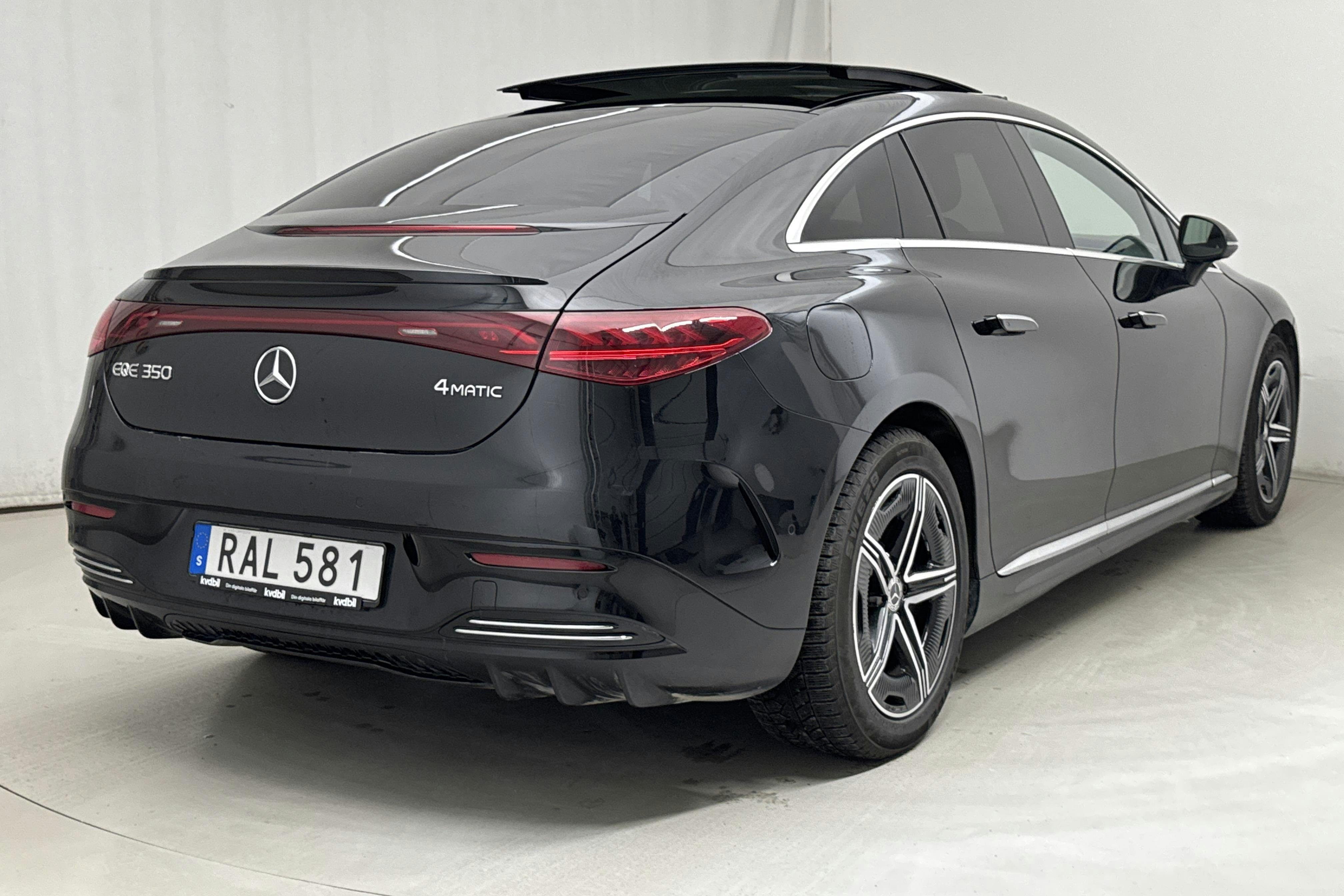 Mercedes EQE 350 4Matic V295 (292hk) - 74 470 km - Automaatne - must - 2024