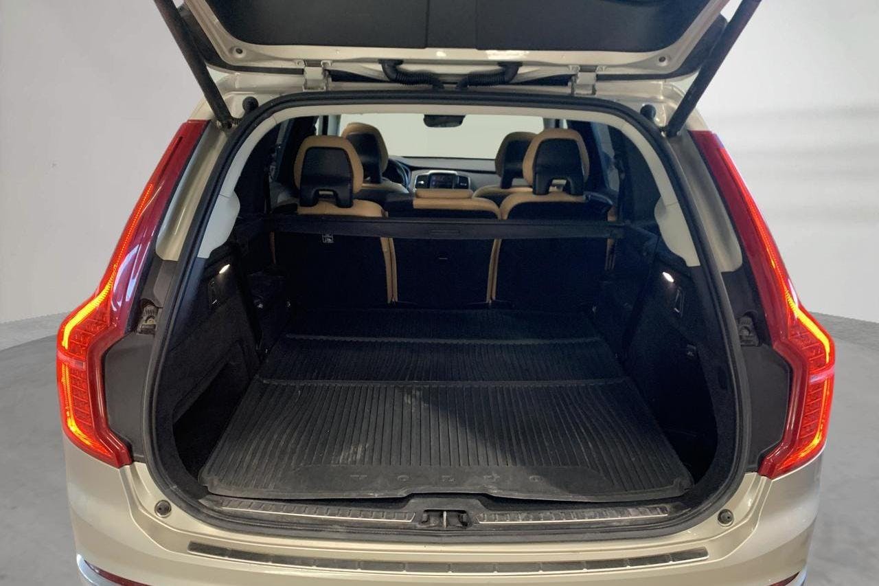 Volvo XC90 D5 AWD (225hk) - 145 250 km - Automaatne - Light Brown - 2016