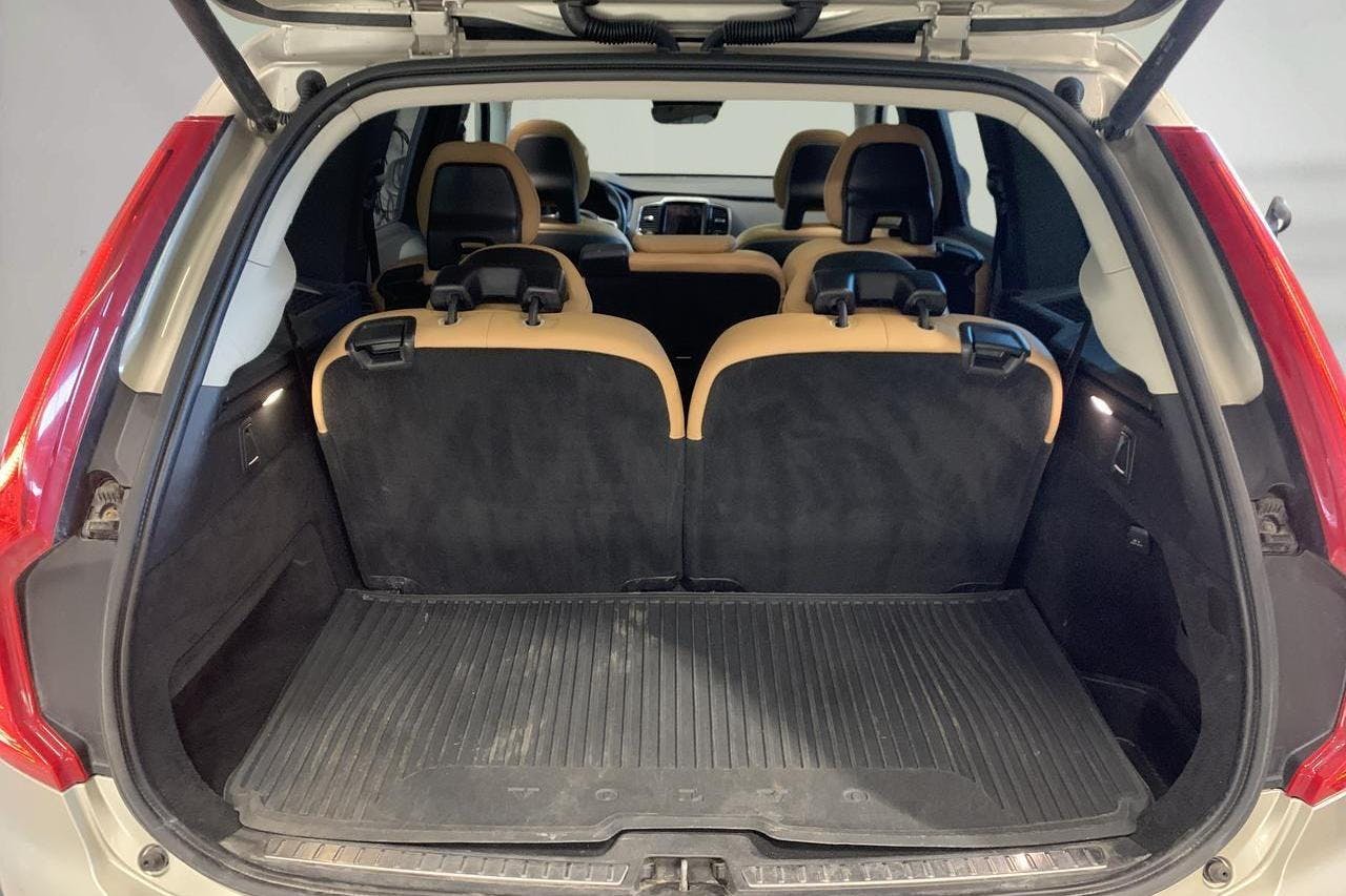 Volvo XC90 D5 AWD (225hk) - 145 250 km - Automaatne - Light Brown - 2016