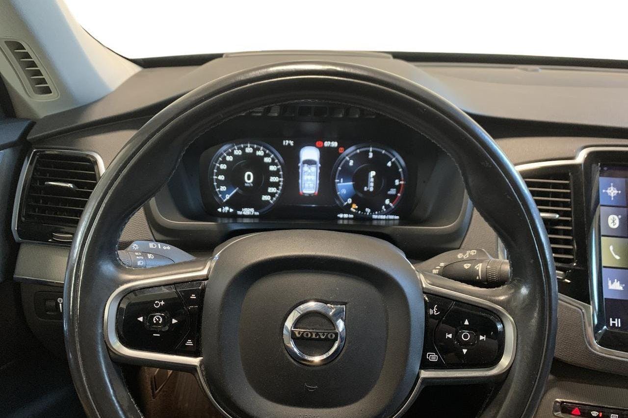 Volvo XC90 D5 AWD (225hk) - 145 250 km - Automaatne - Light Brown - 2016