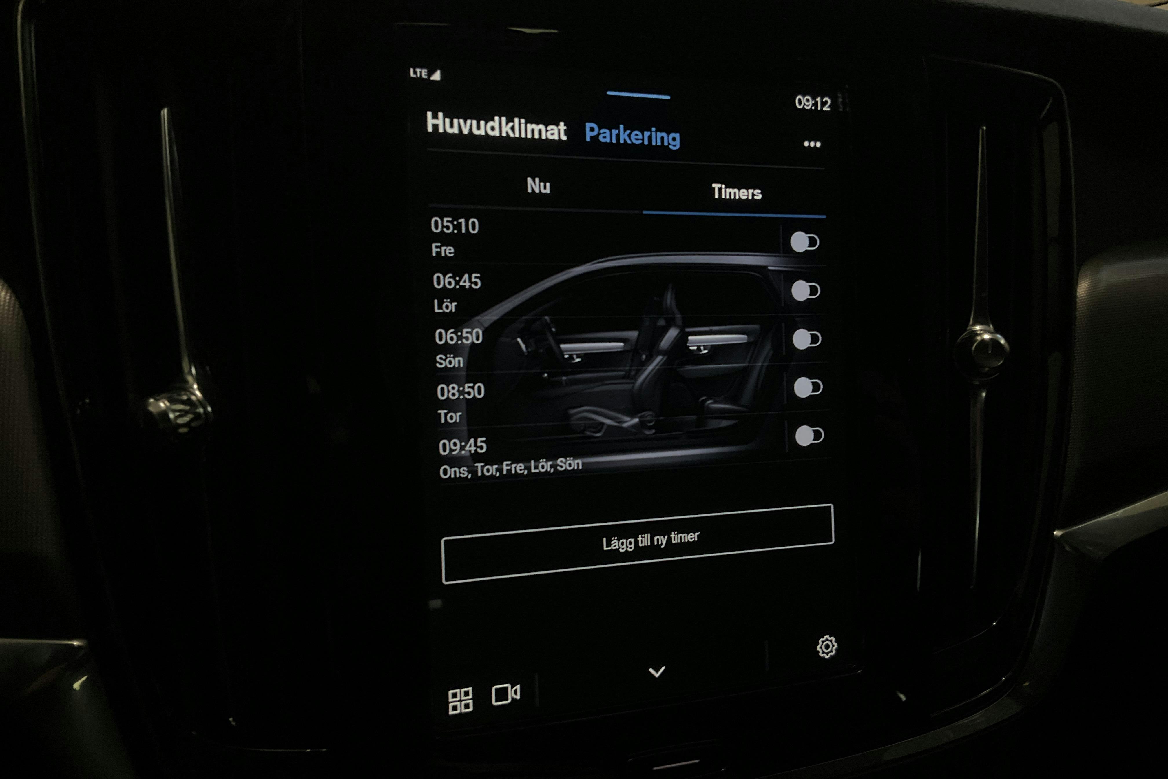 Volvo V90 B4 Cross Country AWD Mildhybrid, Diesel (197hk) - 16 228 mil - Automat - grå - 2022