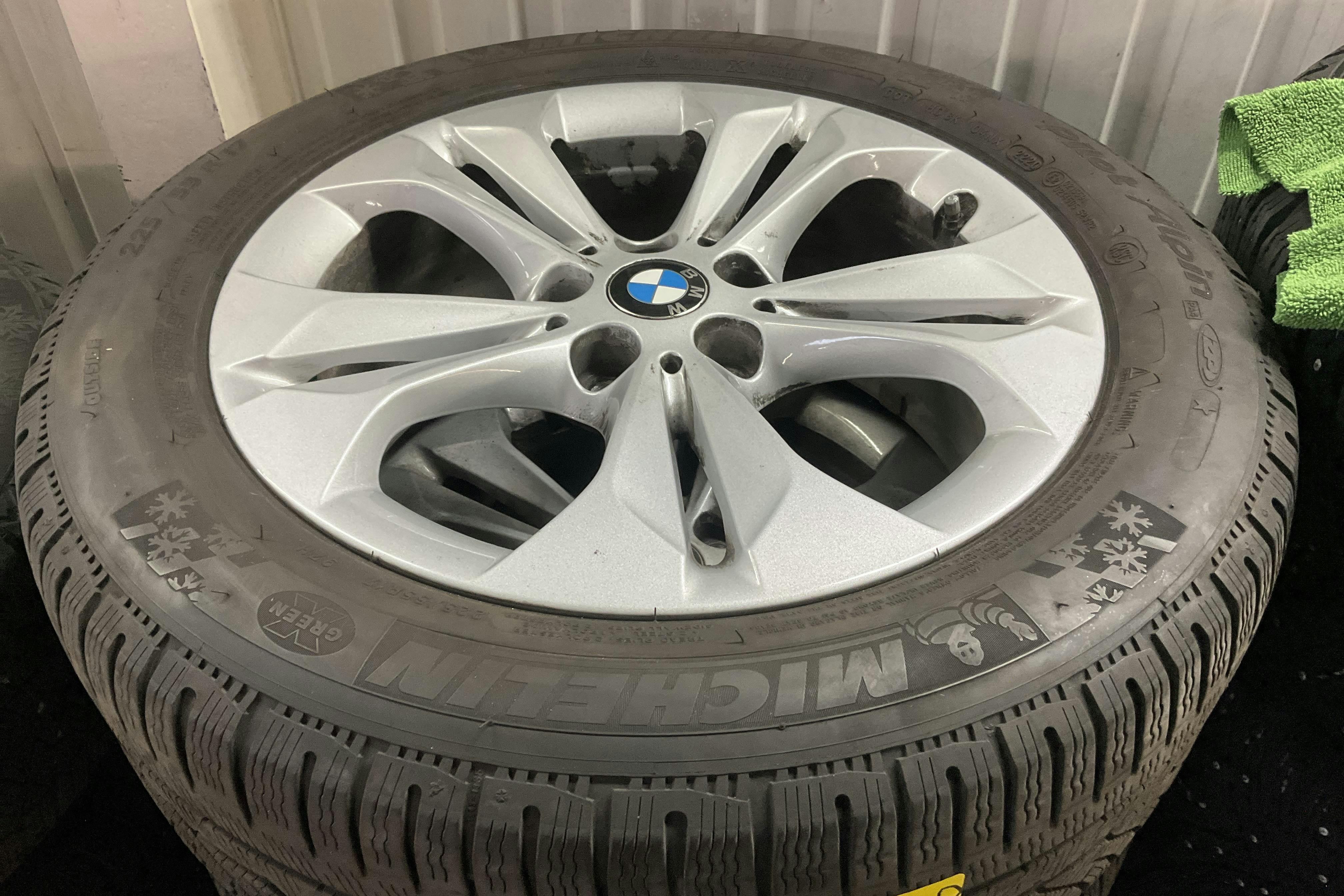 BMW X1 sDrive20i LCI, F48 (192hk) - 81 040 km - Automatic - white - 2021