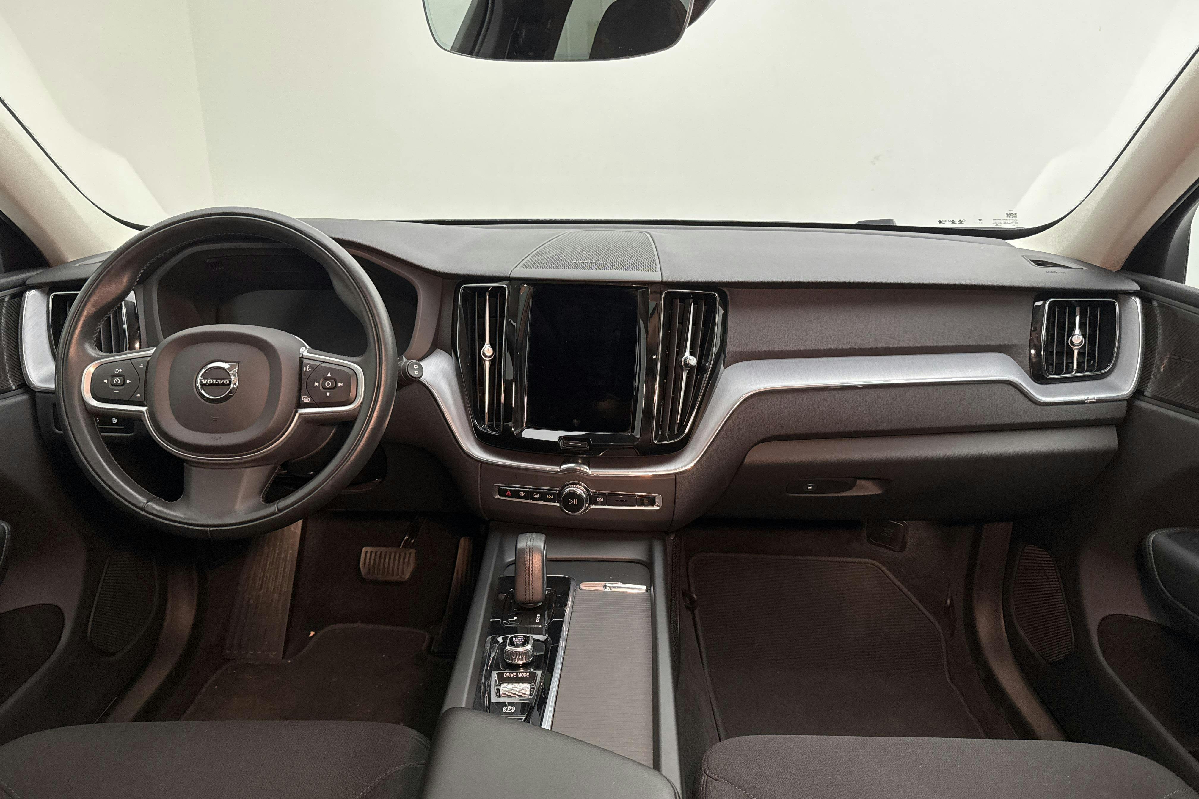 Volvo XC60 T6 AWD Recharge (340hk) - 68 040 km - Automatyczna - czarny - 2021