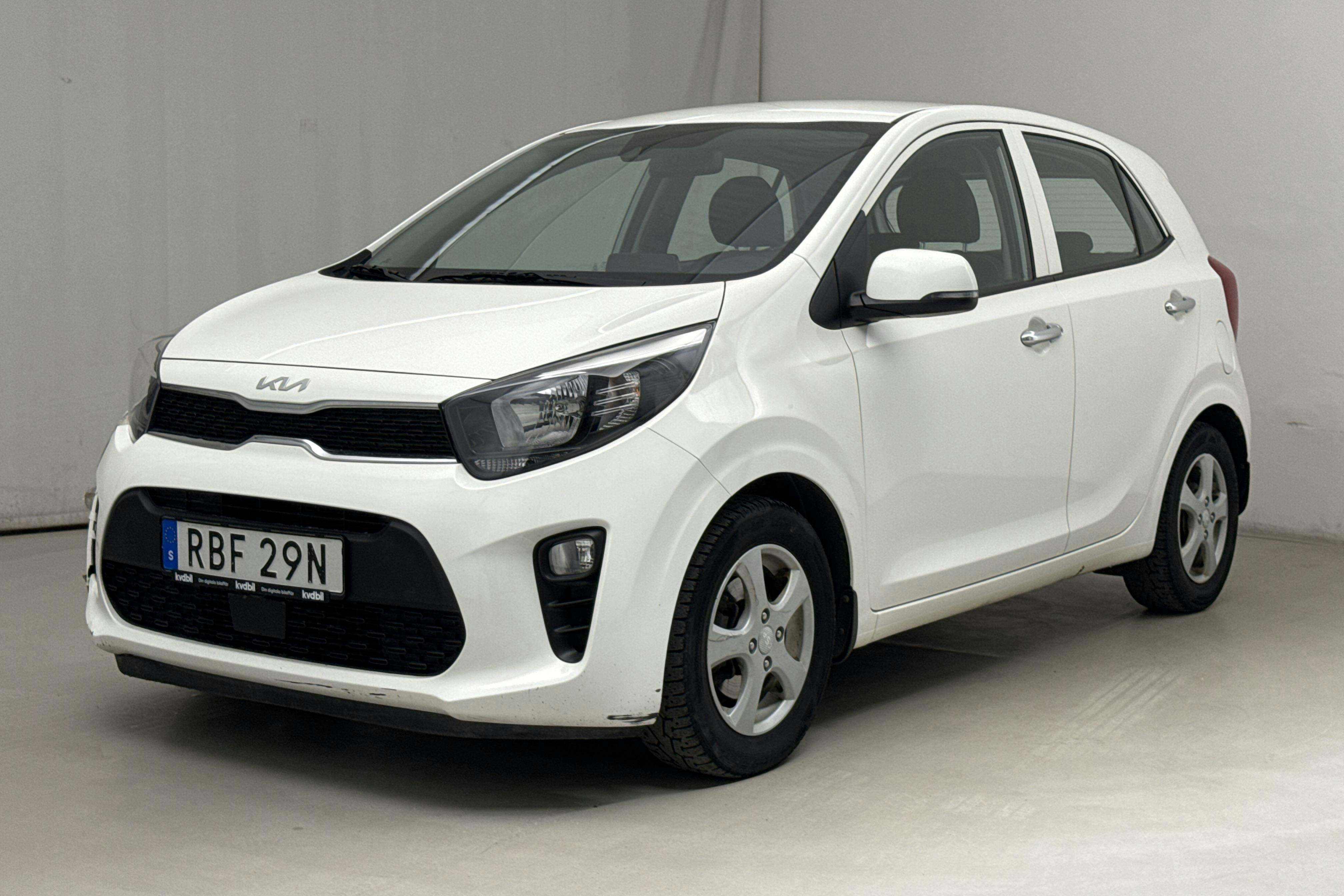 KIA Picanto 1.0 DPI (67hk) - 6 375 mil - Manuell - vit - 2023