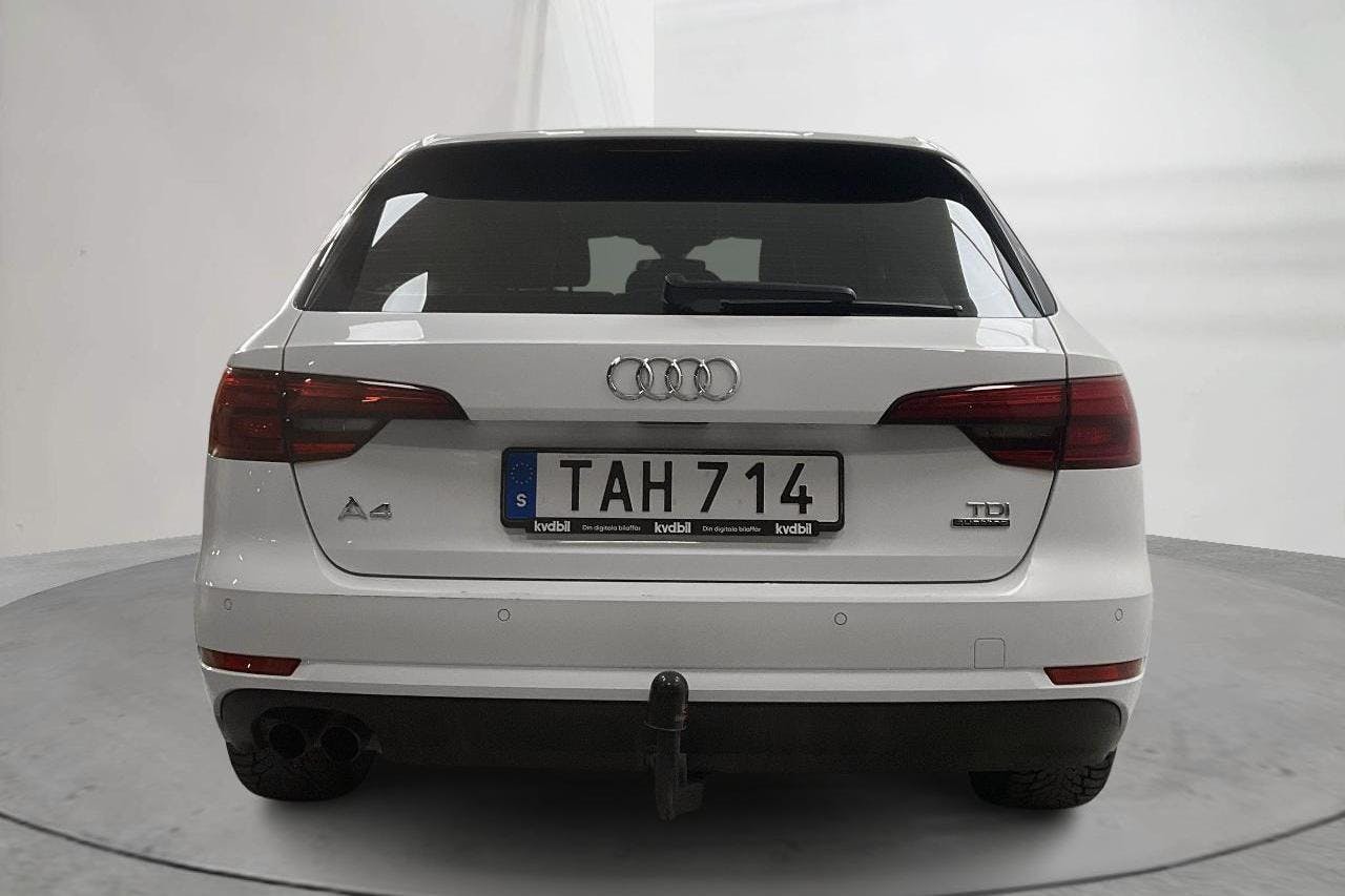 Audi A4 2.0 TDI Avant quattro (190hk) - 18 627 mil - Automat - vit - 2017