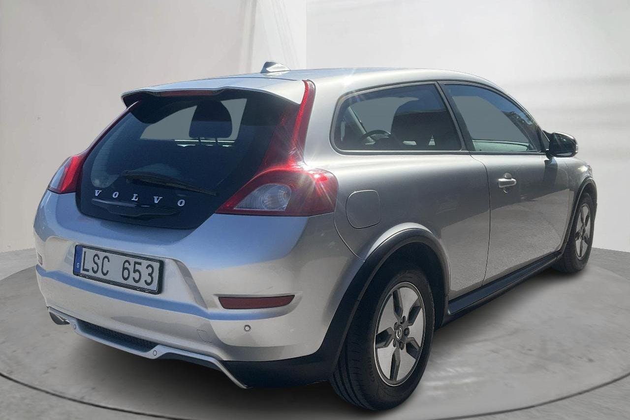 Volvo C30 1.6D DRIVe (115hk) - 12 203 mil - Manuell - Light Grey - 2012