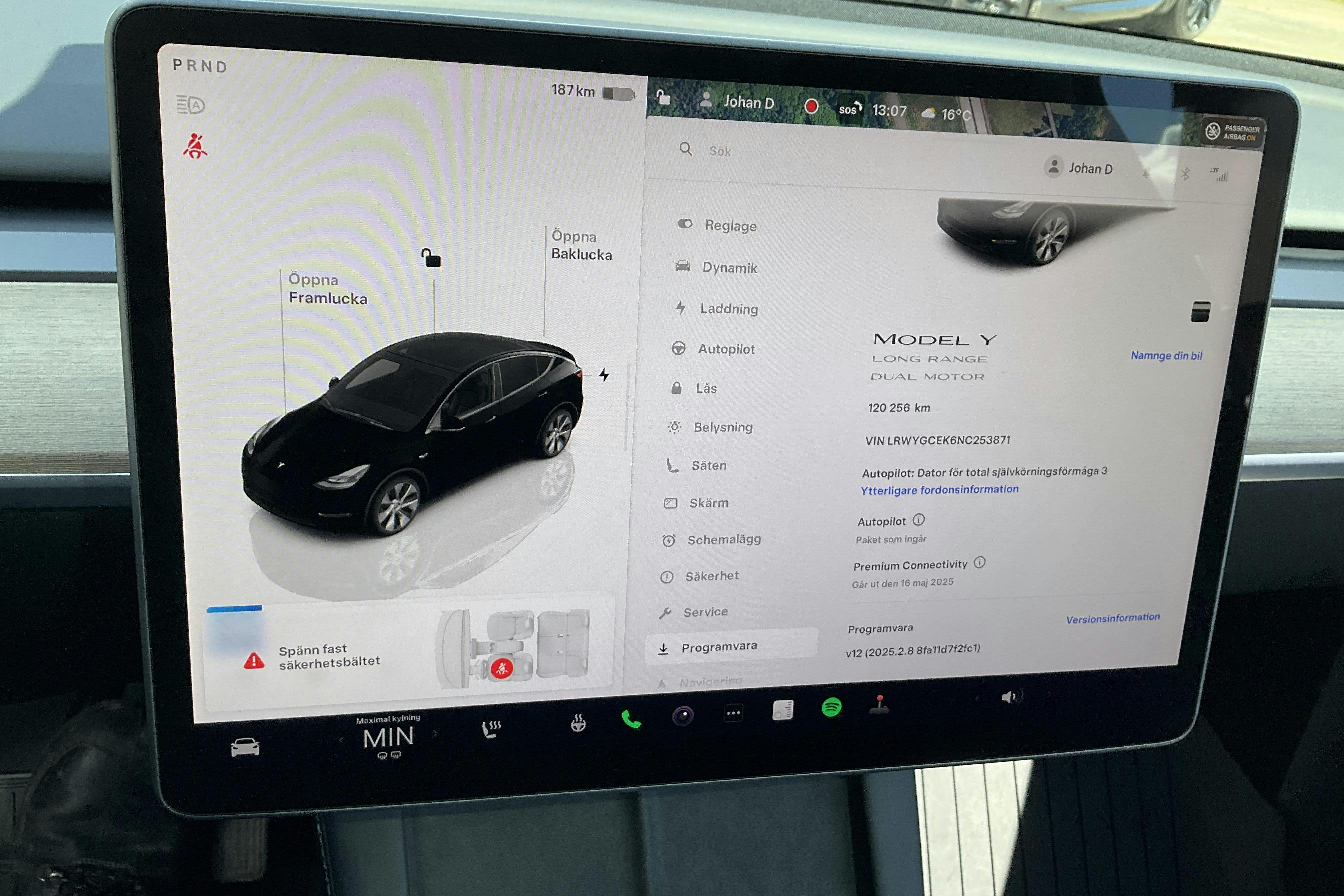 Tesla Model Y Long Range Dual Motor AWD - 120 250 km - Automaatne - must - 2022