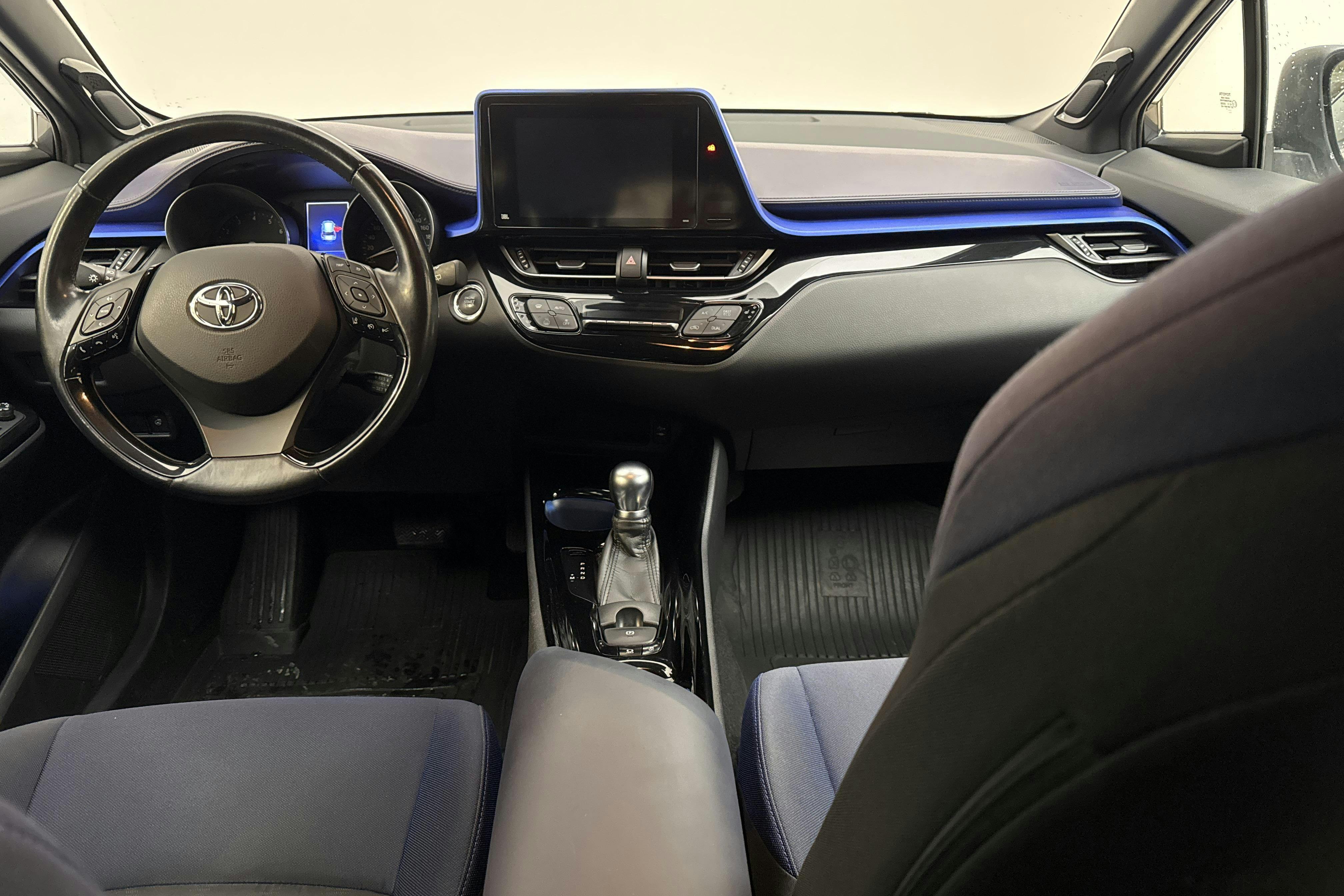 Toyota C-HR 1.2T AWD (116hk) - 8 272 mil - Automat - Dark Grey - 2017