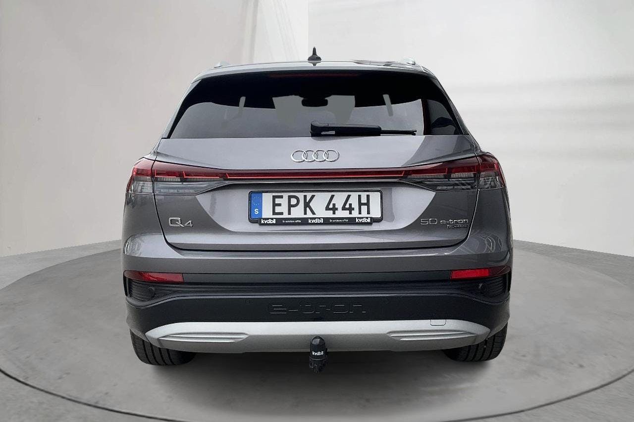 Audi Q4 50 e-tron quattro 77 kWh (299hk) - 52 020 km - Automaatne - hall - 2022