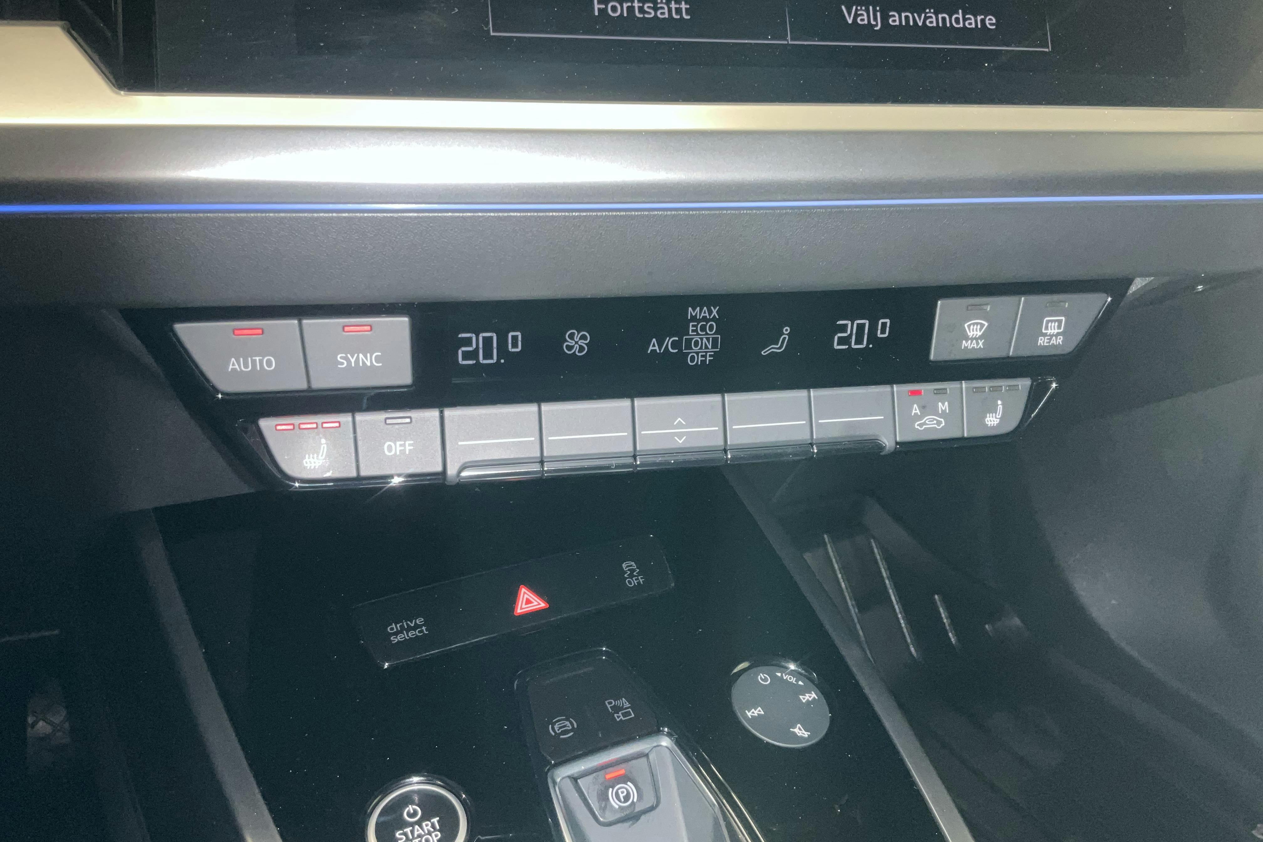Audi Q4 50 e-tron quattro 77 kWh (299hk) - 52 020 km - Automaatne - hall - 2022
