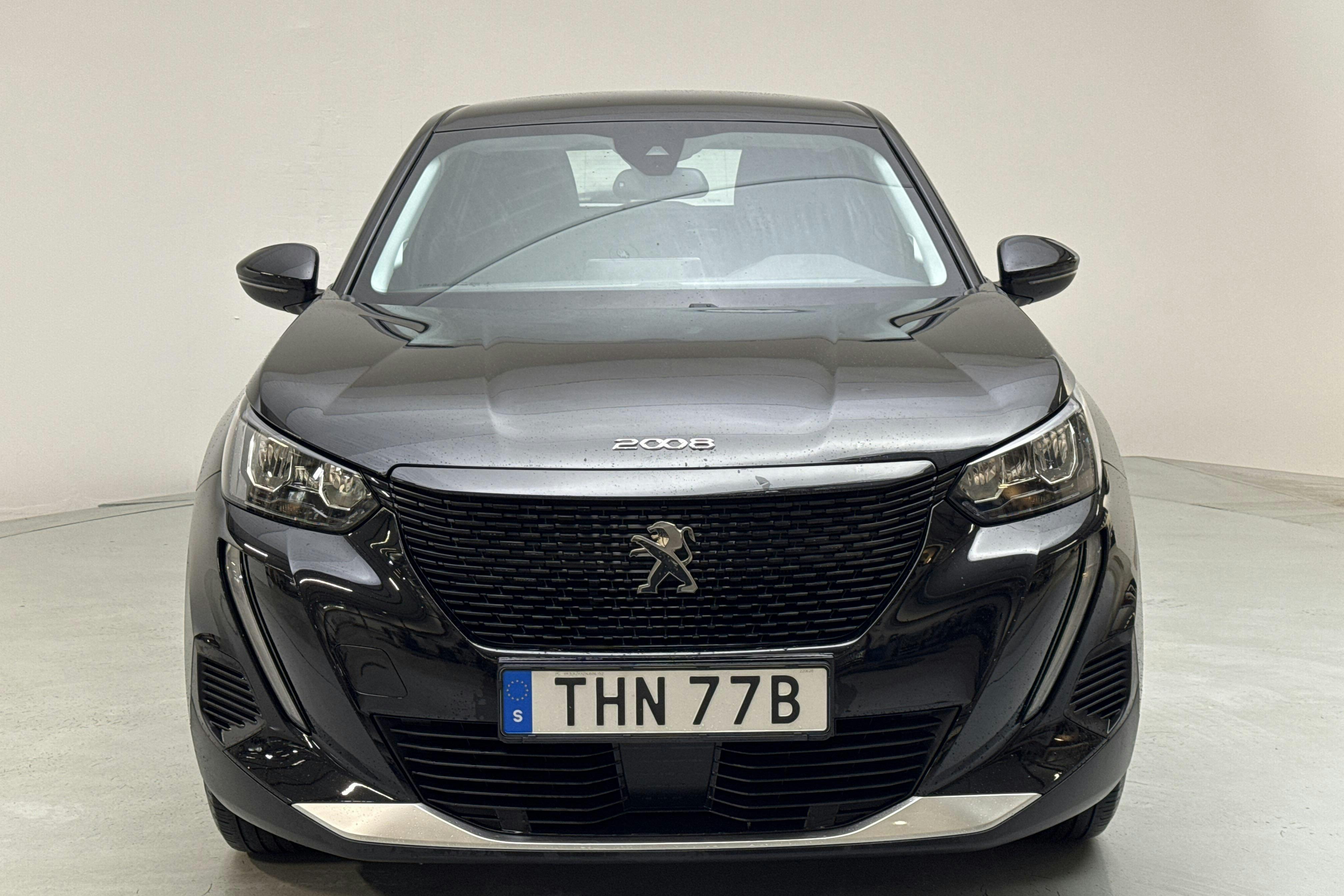 Peugeot e-2008 50 kWh (136hk) - 43 380 km - Automaatne - must - 2022