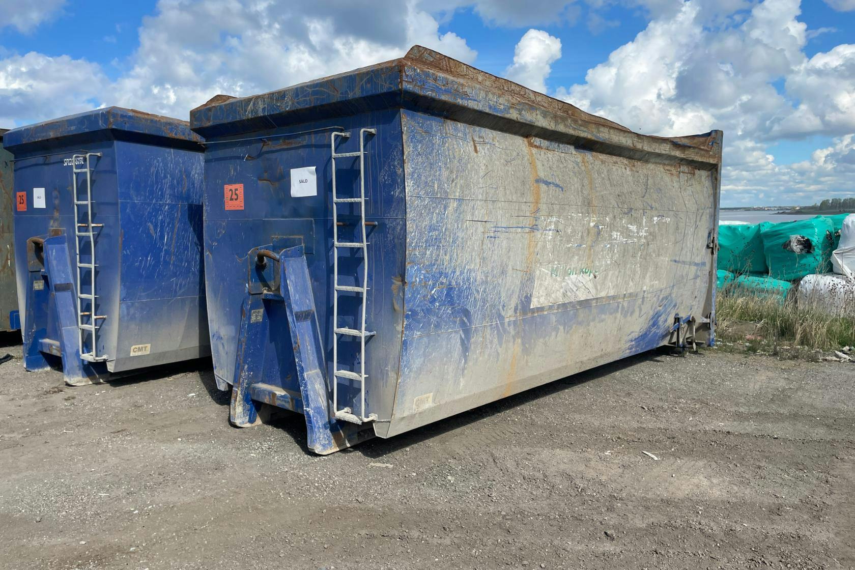 Container med hängande läm dörrar  ca 36 kubik - 0 km - 2020