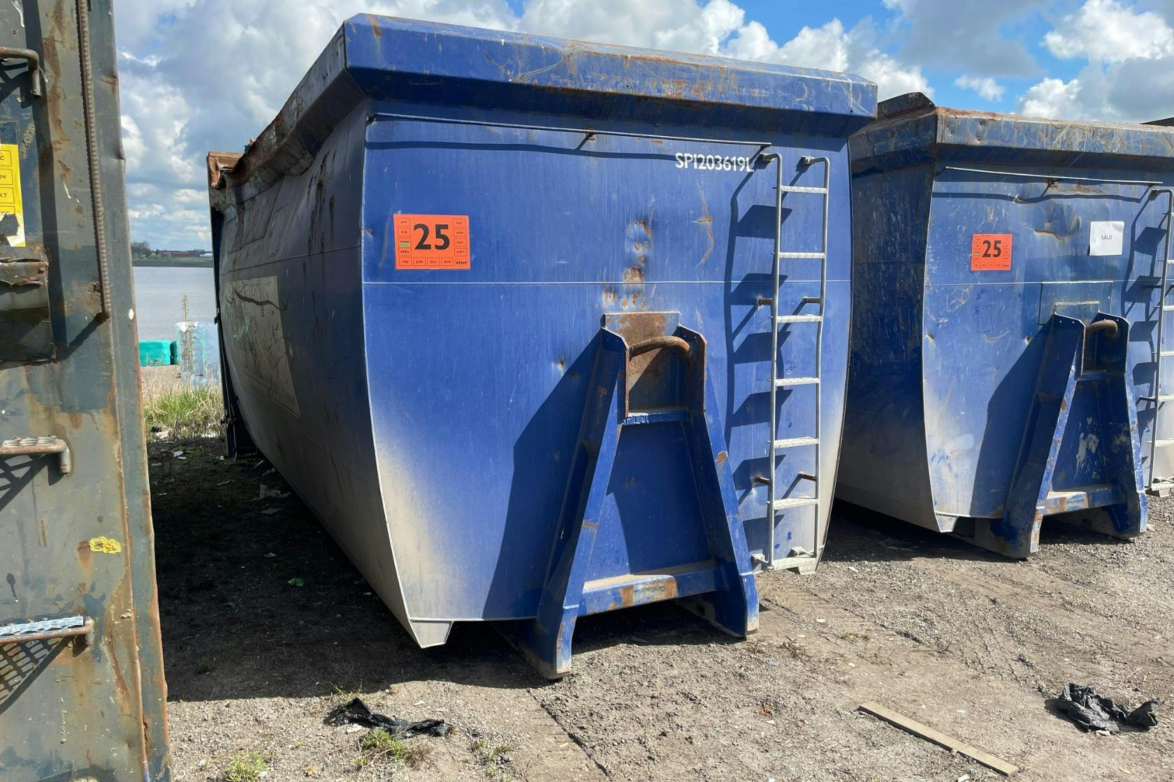 Container med hängande läm dörrar 36 kubik - 0 km - 2020