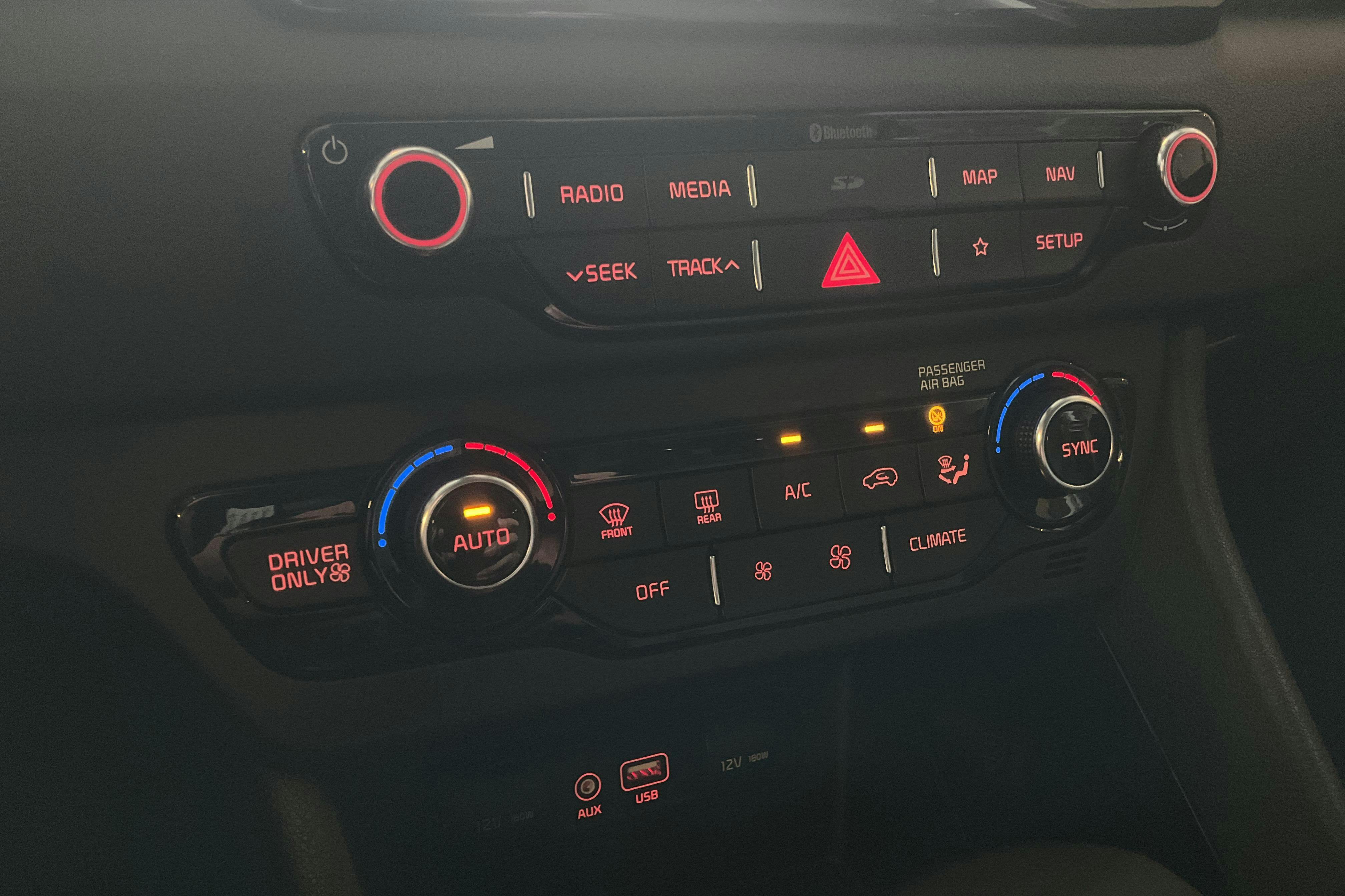 KIA Niro Hybrid 1.6 (141hk) - 65 120 km - Automatic - gray - 2018