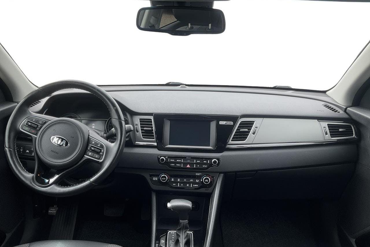 KIA Niro Hybrid 1.6 (141hk) - 65 120 km - Automatic - gray - 2018