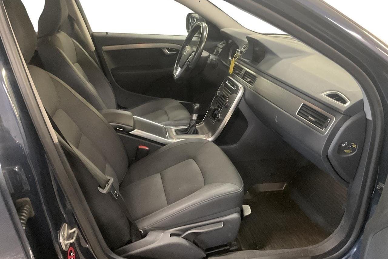Volvo XC70 II D4 AWD (181hk) - 215 370 km - Manualna - niebieski - 2014
