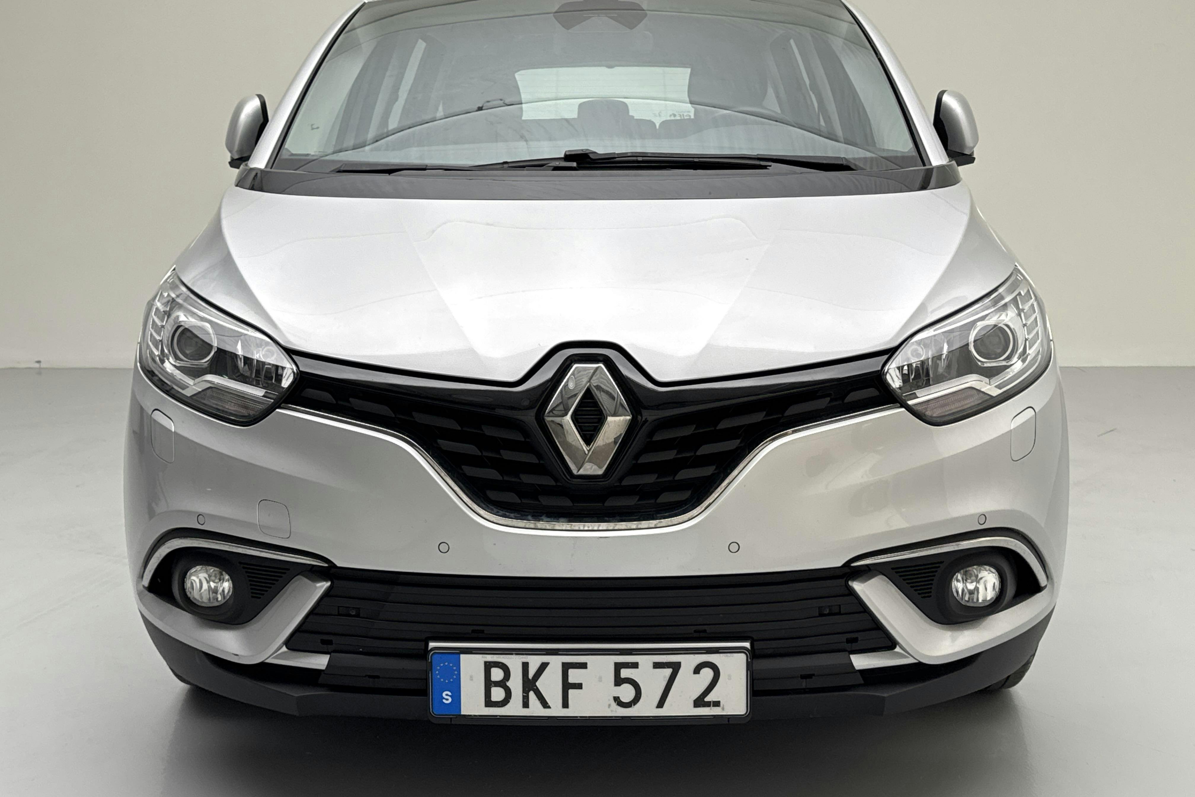 Renault Grand Scénic 1.5 dCi (110hk) - 13 683 mil - Manuell - silver - 2017
