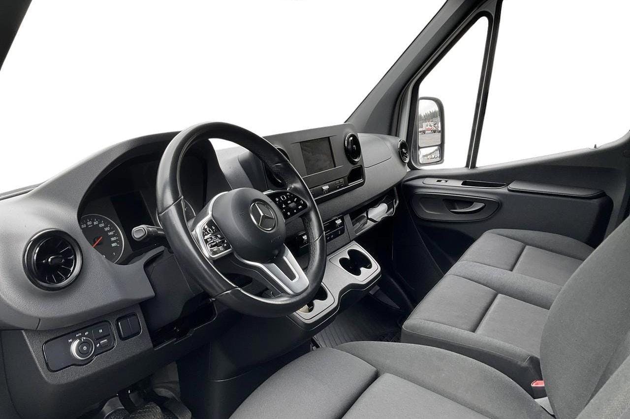 Mercedes Sprinter 317 CDI Skåp RWD (170hk) - 215 040 km - Automaatne - valge - 2023