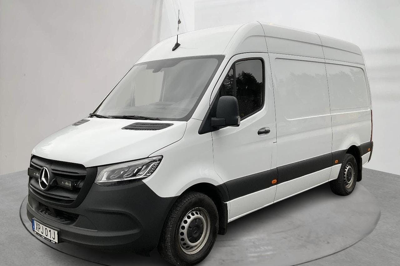 Mercedes Sprinter 317 CDI Skåp RWD (170hk) - 215 040 km - Automaatne - valge - 2023