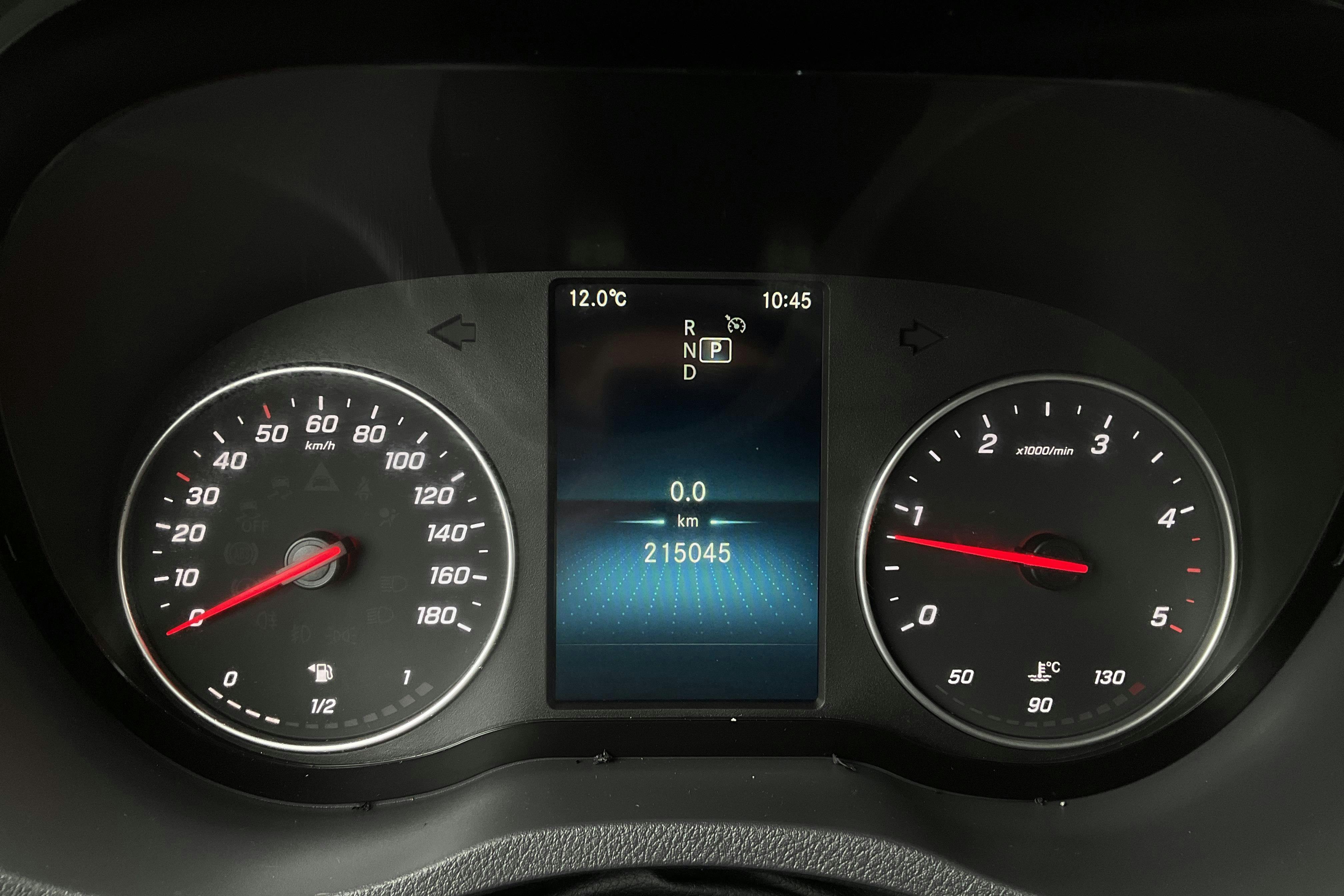 Mercedes Sprinter 317 CDI Skåp RWD (170hk) - 215 040 km - Automaatne - valge - 2023
