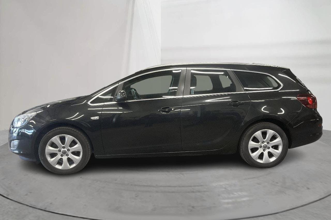 Opel Astra 1.7 CDTI ecoFLEX Sports Tourer (130hk) - 14 100 mil - Manuell - svart - 2012