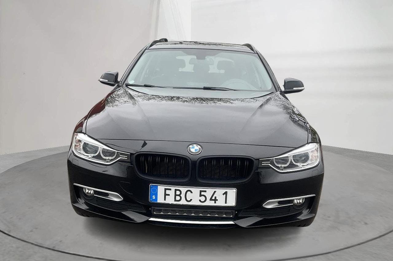 BMW 320d xDrive Touring, F31 (184hk) - 125 170 km - Automatic - black - 2015