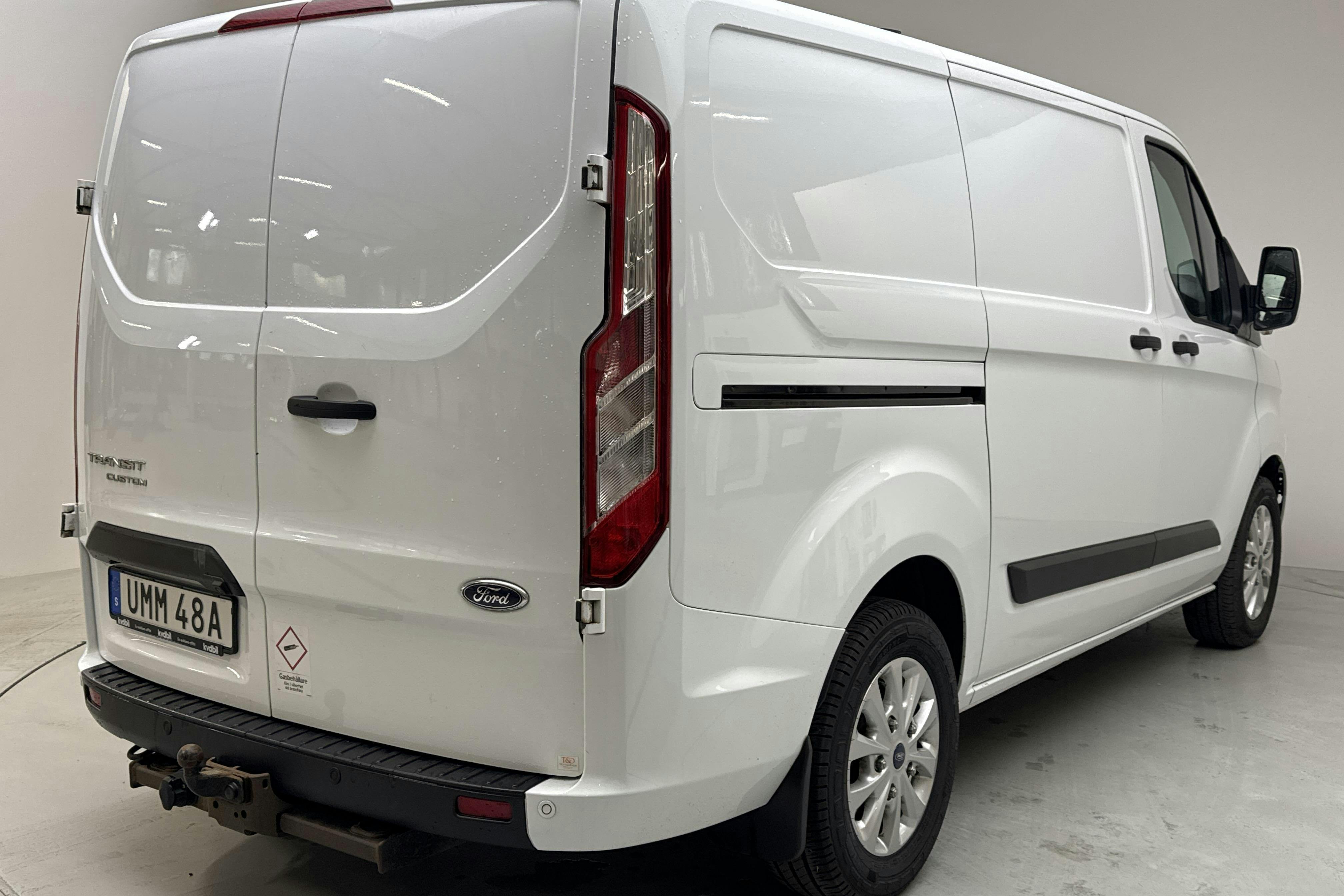 Ford Transit Custom 300 (130hk) - 7 548 mil - Automat - vit - 2020