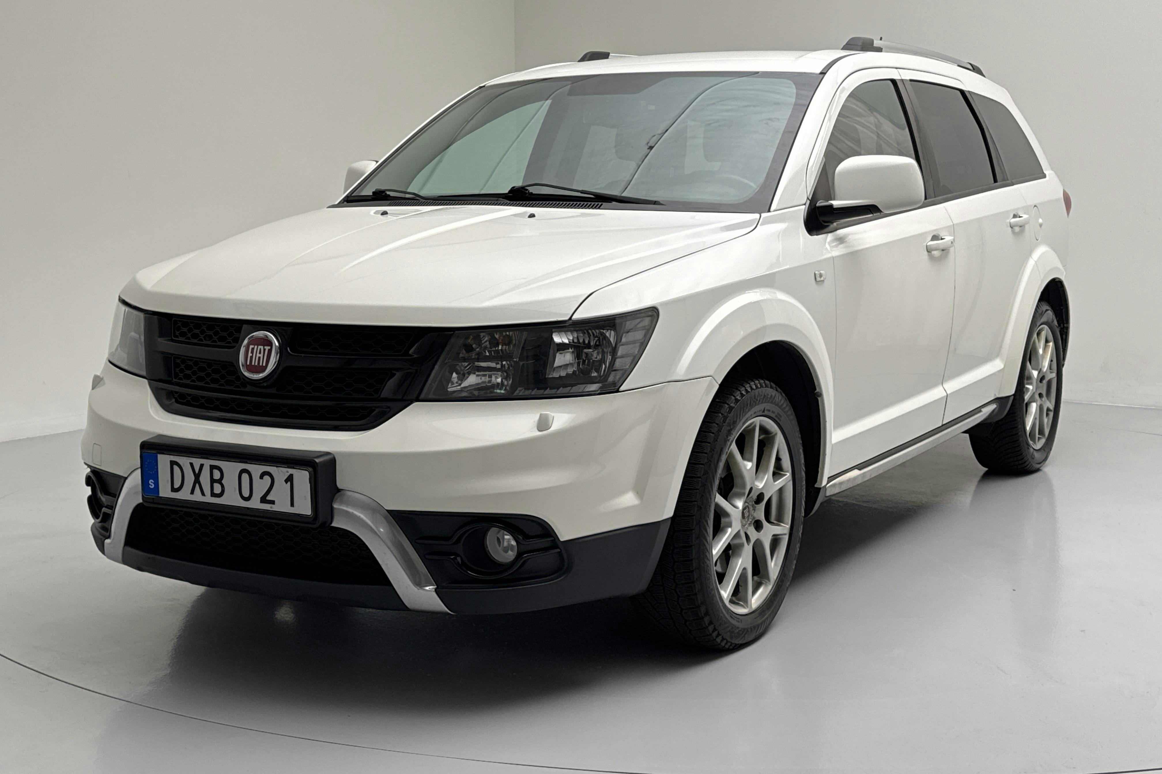 Fiat Freemont 2.0 Multijet AWD (170hk) - 159 430 km - Automaatne - valge - 2015
