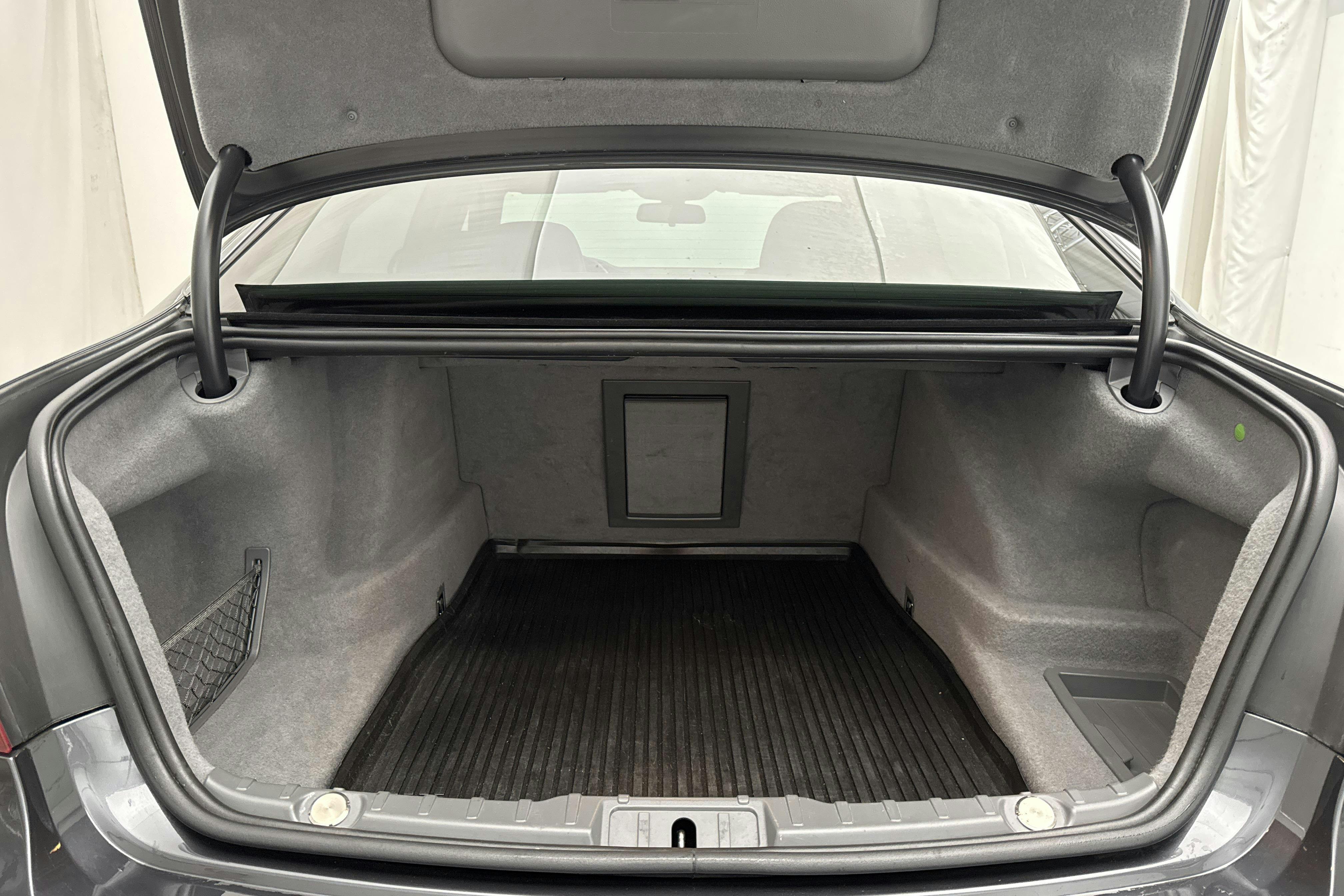 BMW 730d xDrive Sedan, F01 (258hk) - 172 210 km - Automatic - gray - 2014