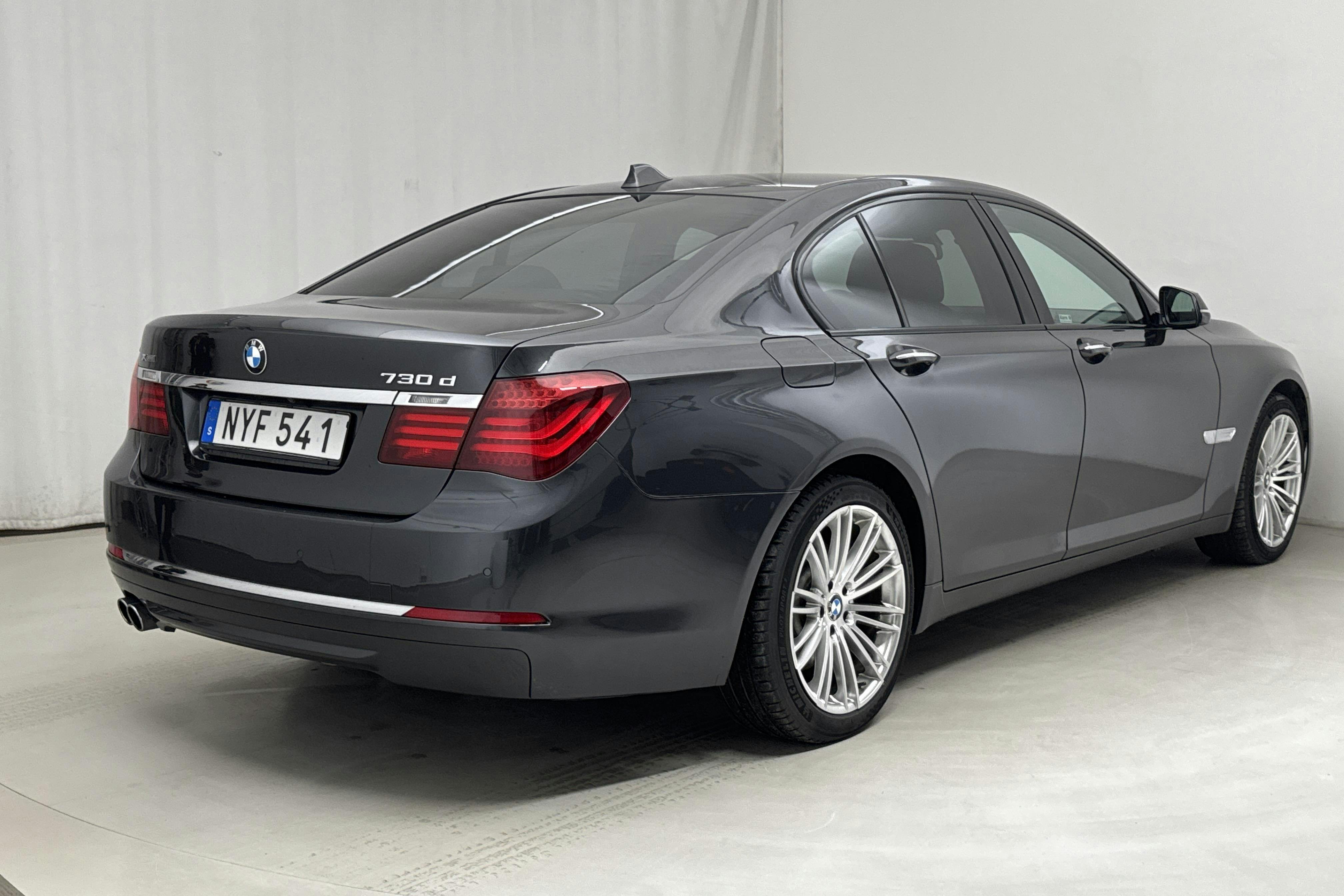 BMW 730d xDrive Sedan, F01 (258hk) - 172 210 km - Automatic - gray - 2014