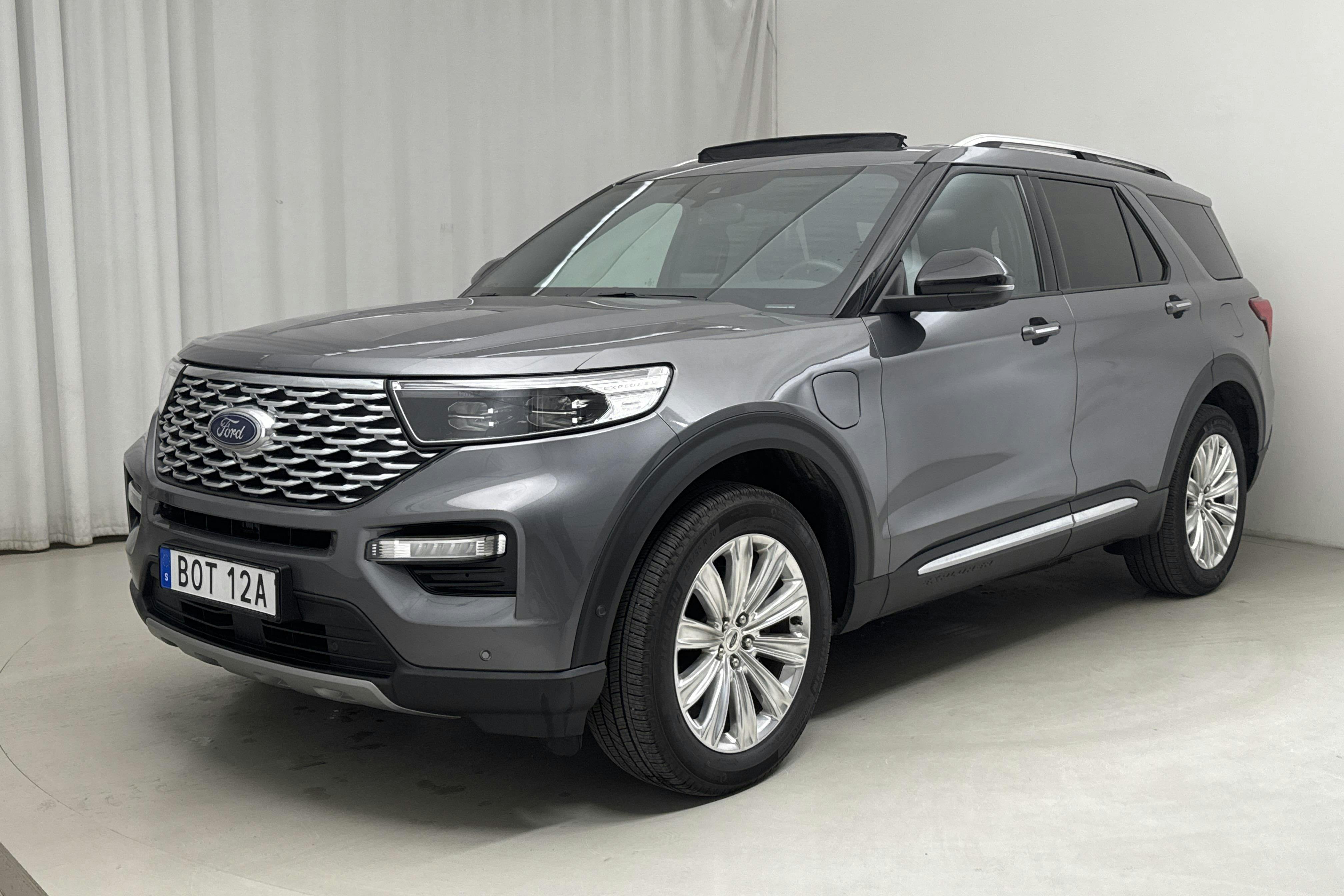 Ford Explorer 3.0T EcoBoost (457hk) - 5 402 mil - Automat - grå - 2021