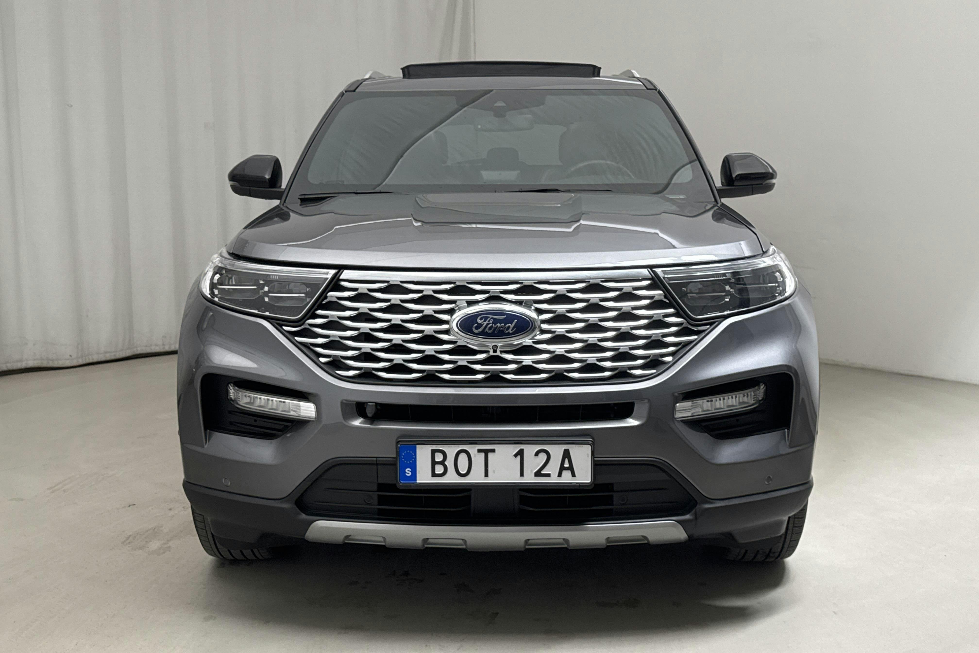 Ford Explorer 3.0T EcoBoost (457hk) - 5 402 mil - Automat - grå - 2021