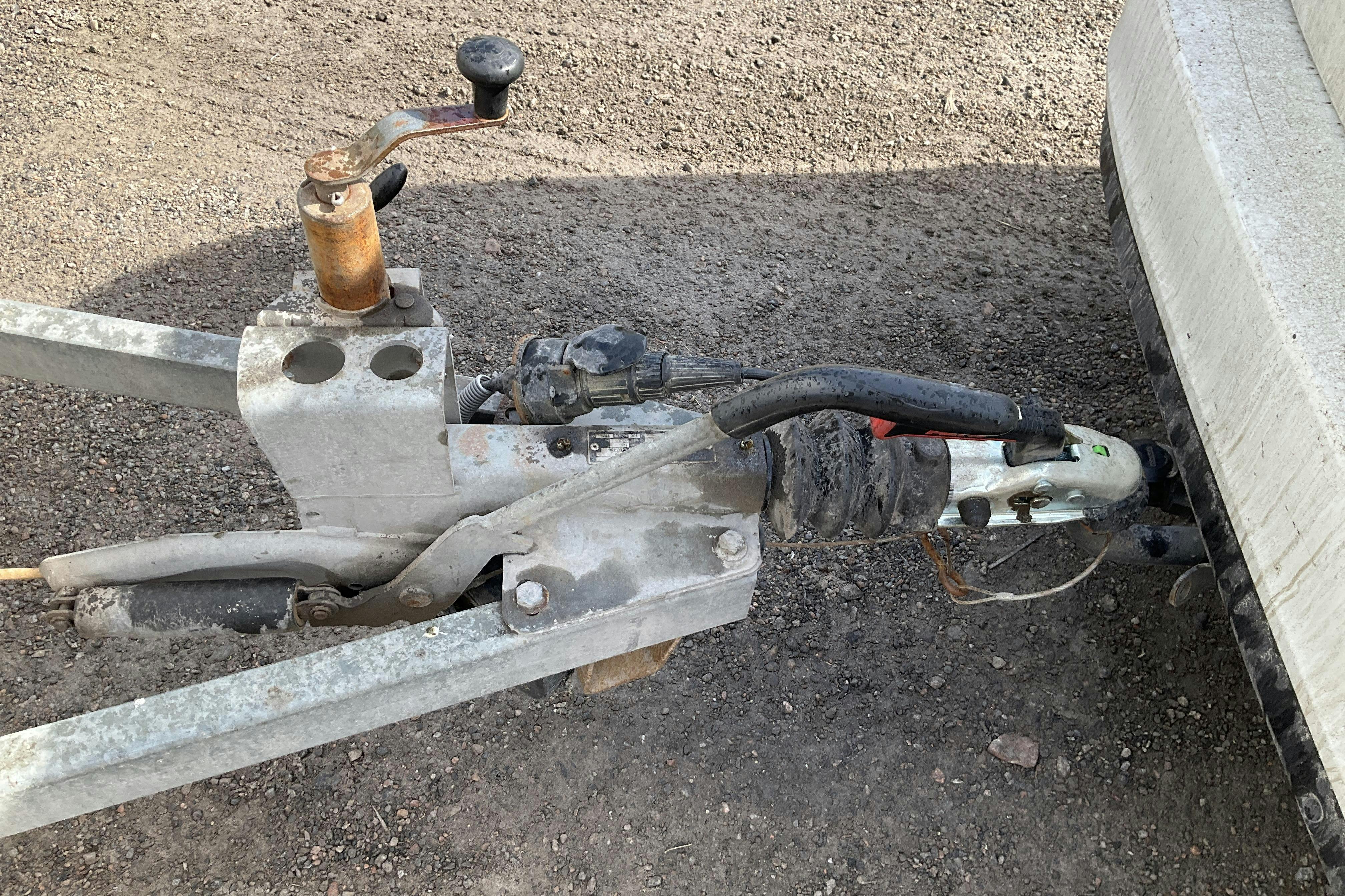 FOGELSTA DX1250 Kåpsläpvagn Släpvagn - 0 km - 2013