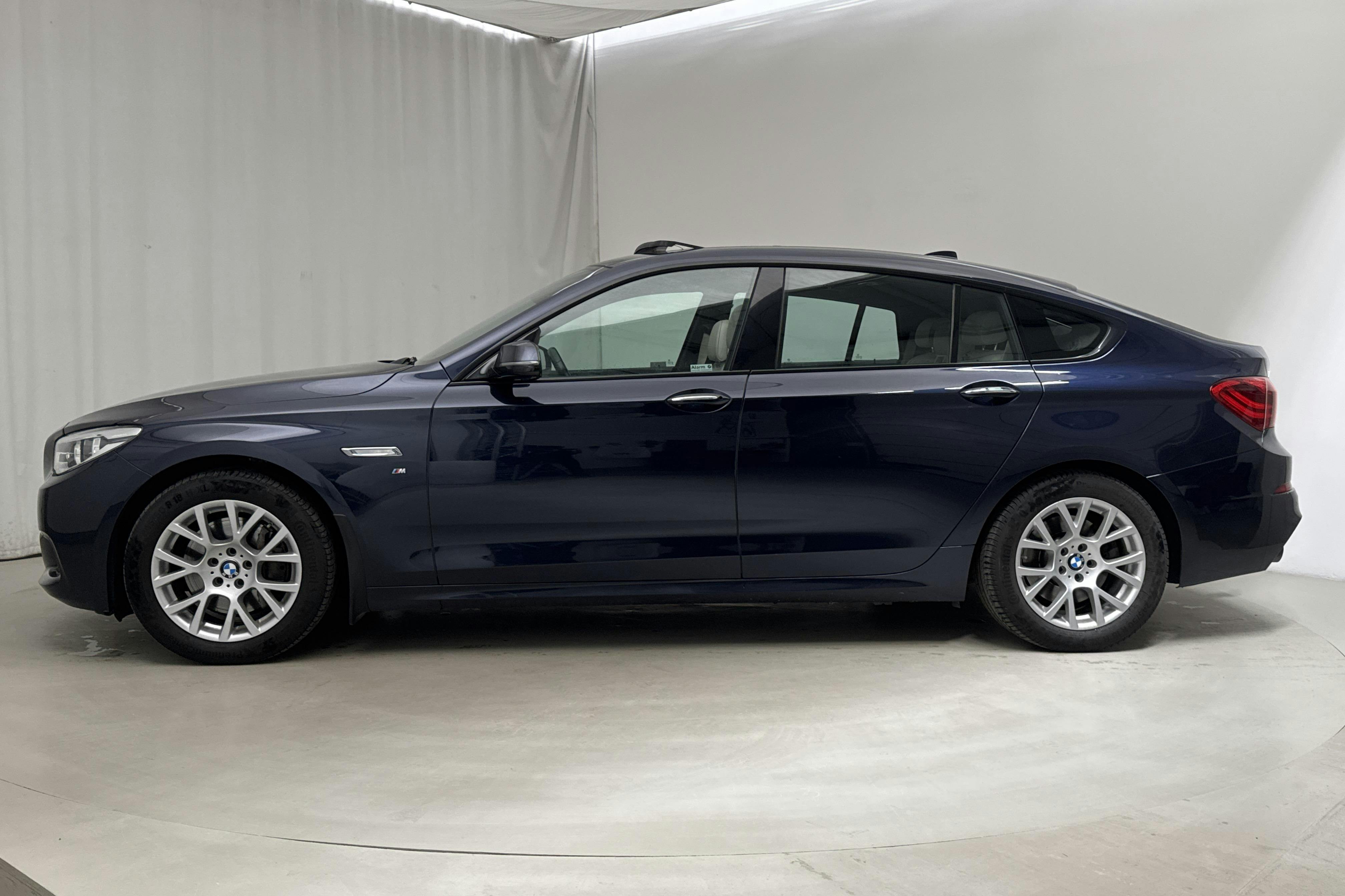 BMW 535d GT xDrive, F07 (313hk) - 12 176 mil - Automat - blå - 2015