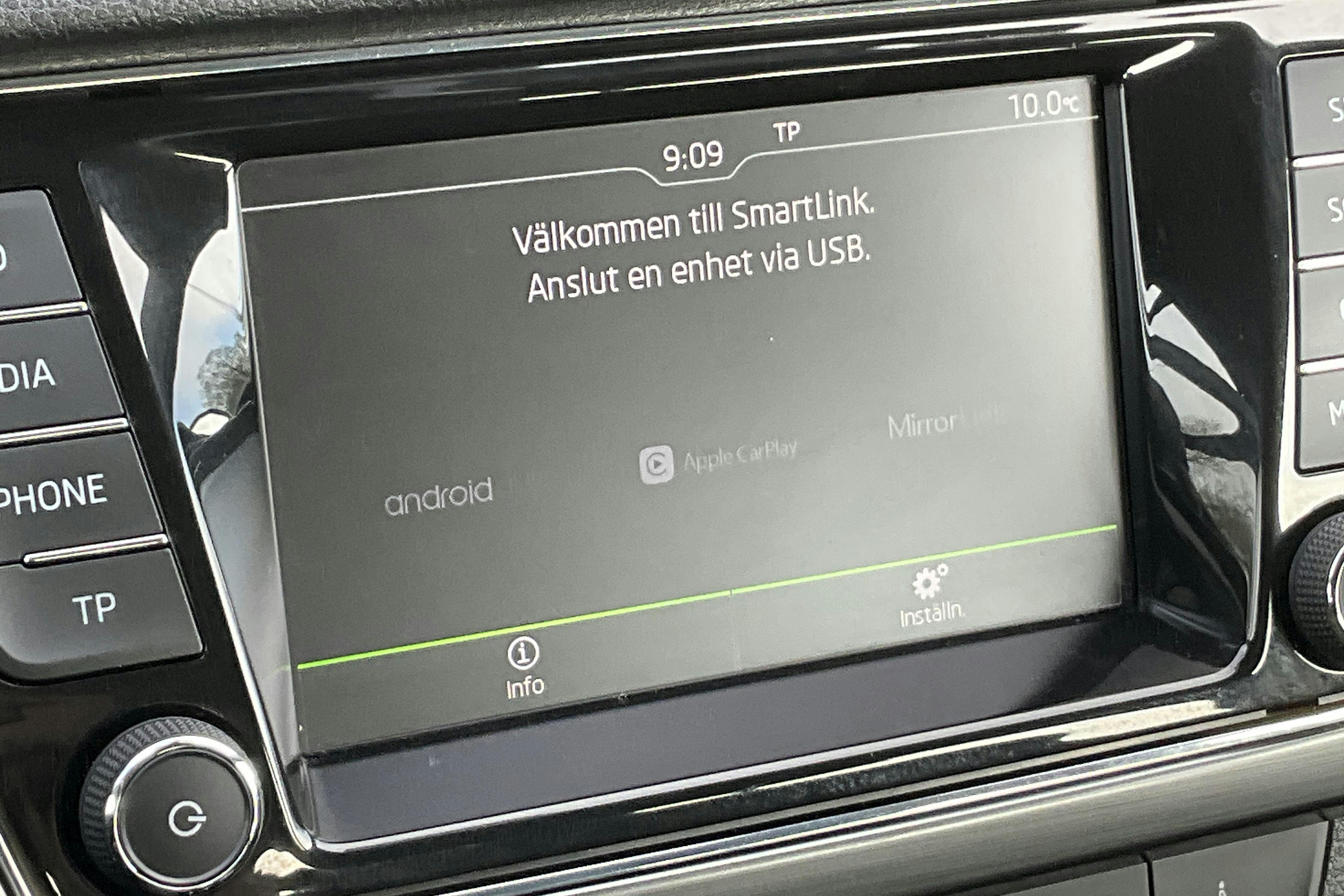 Skoda Fabia 1.2 TSI (90hk) - 111 190 km - Käsitsi - valge - 2017