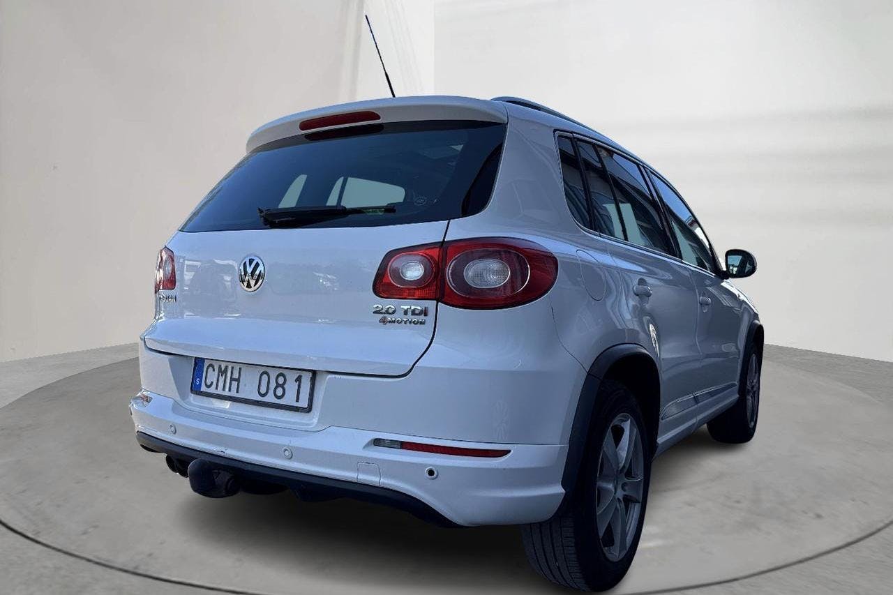VW Tiguan 2.0 TDI 4Motion (170hk) - 357 080 km - Manual - white - 2010