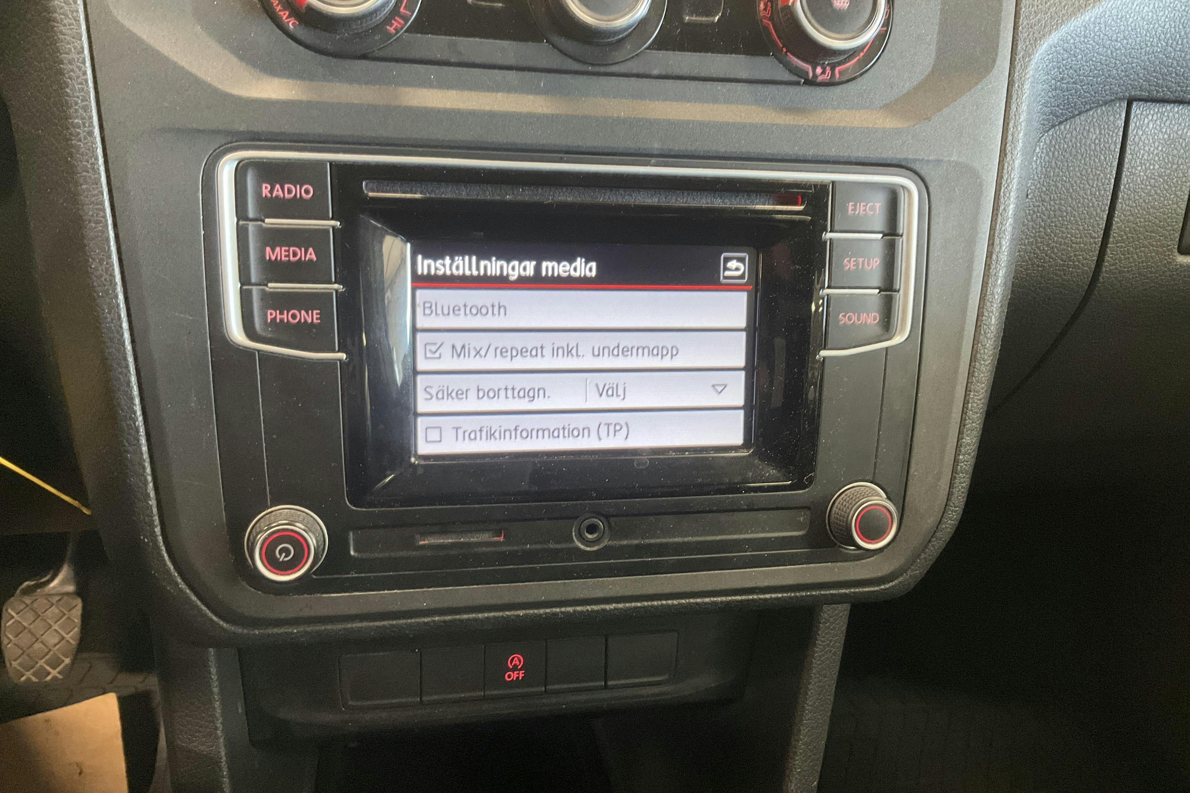 VW Caddy Life 1.4 TGI (110hk) - 14 408 mil - Manuell - vit - 2016