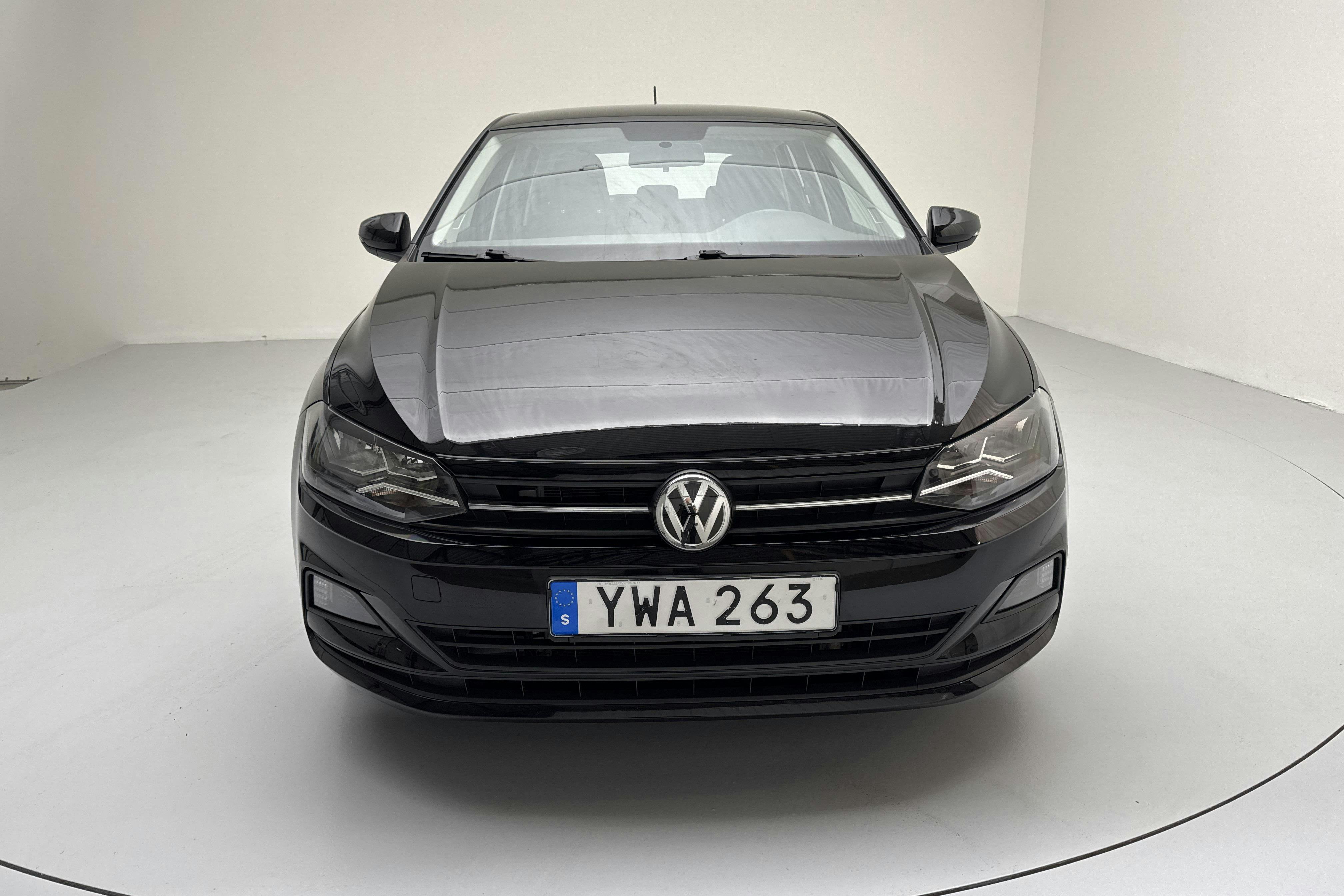 VW Polo 1.0 TSI 5dr (95hk) - 6 898 mil - Automat - svart - 2019