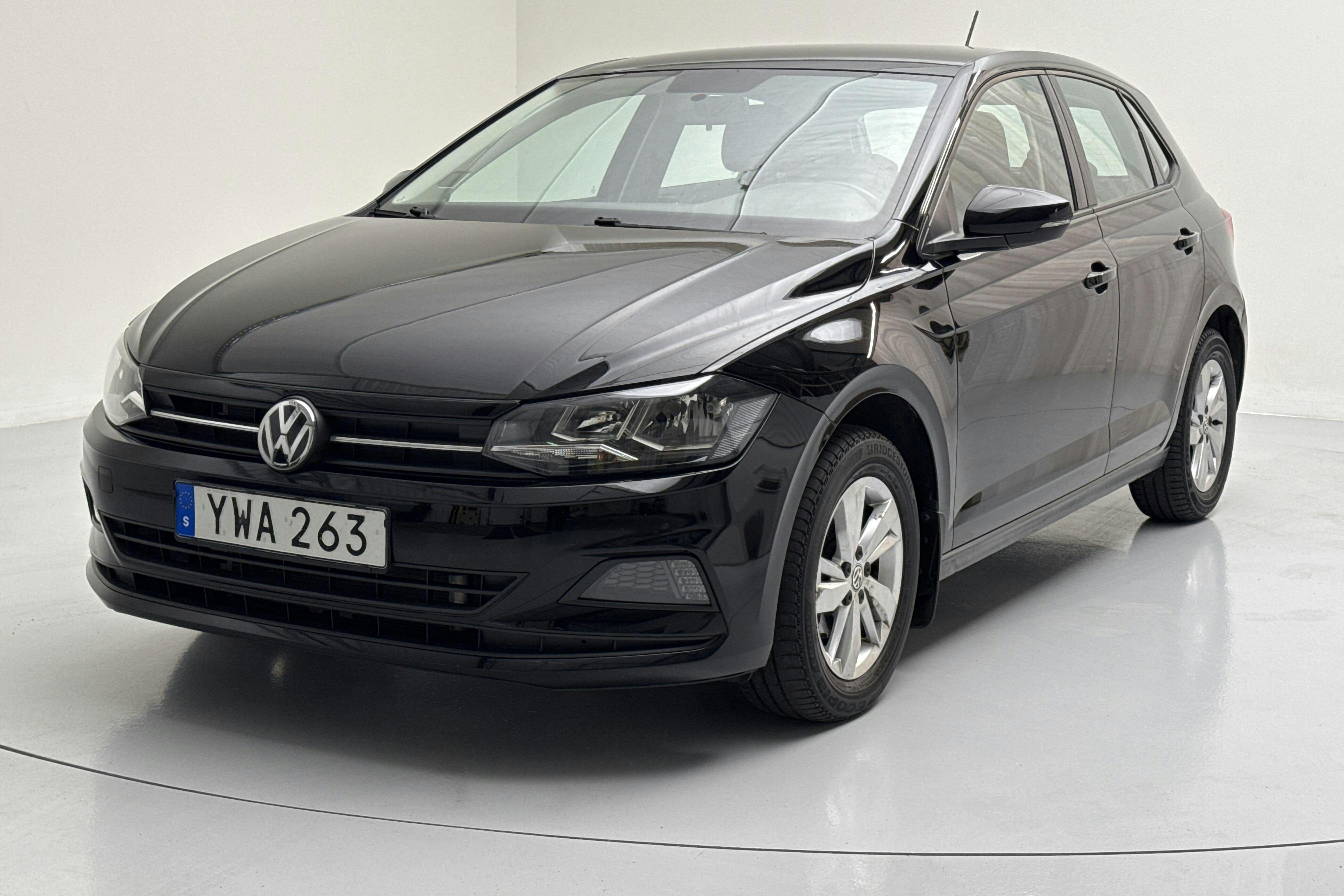 VW Polo 1.0 TSI 5dr (95hk) - 68 980 km - Automatic - black - 2019