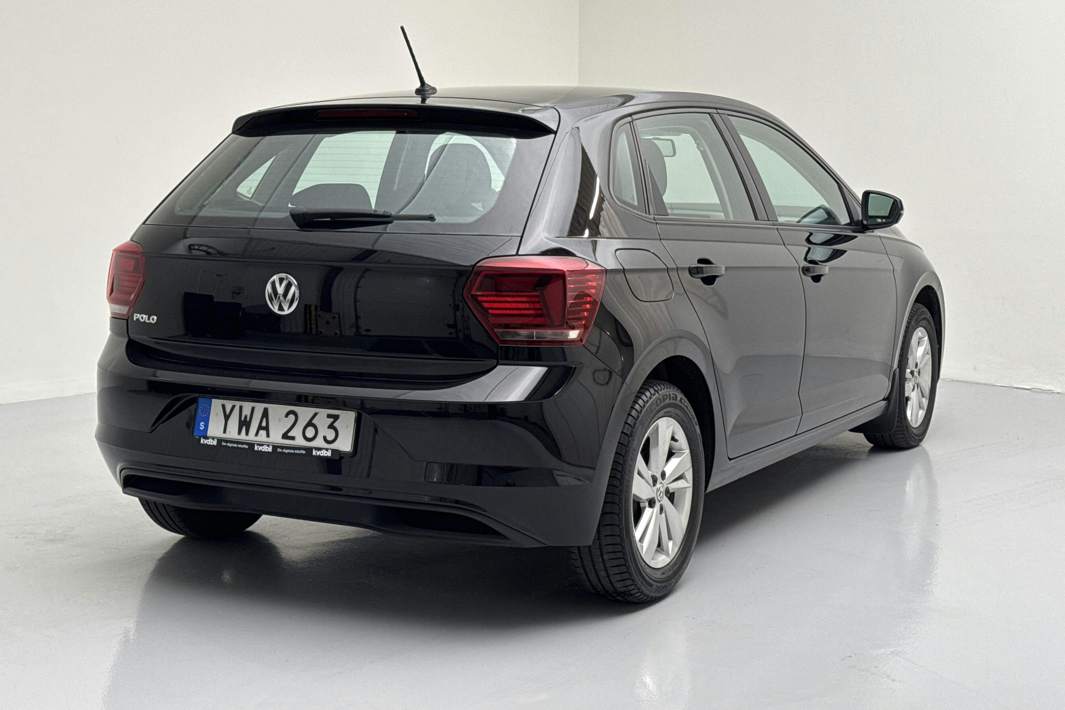 VW Polo 1.0 TSI 5dr (95hk) - 6 898 mil - Automat - svart - 2019