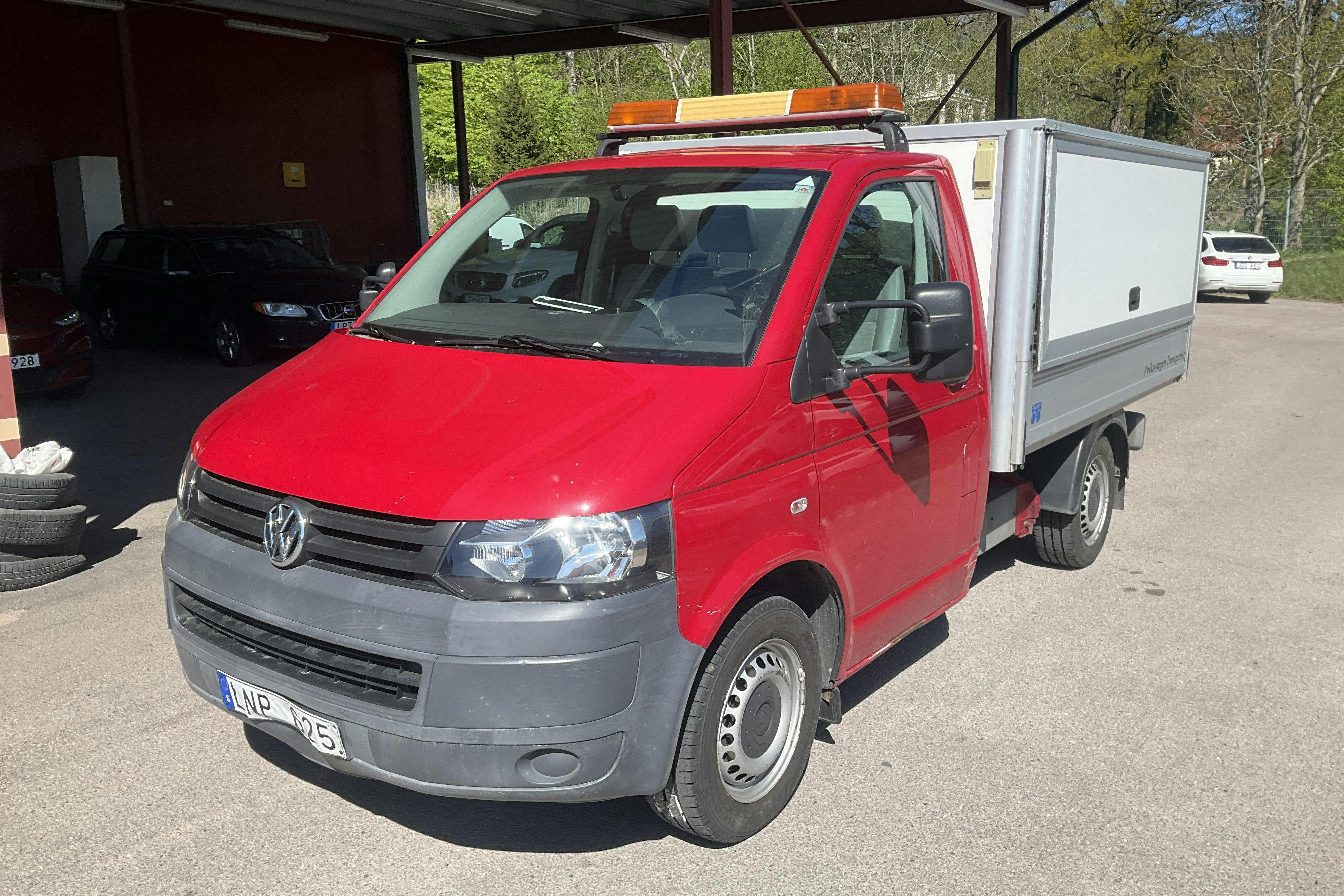 VW Transporter T5 2.0 Ecofuel Pickup (115hk) - 115 370 km - Manual - red - 2011