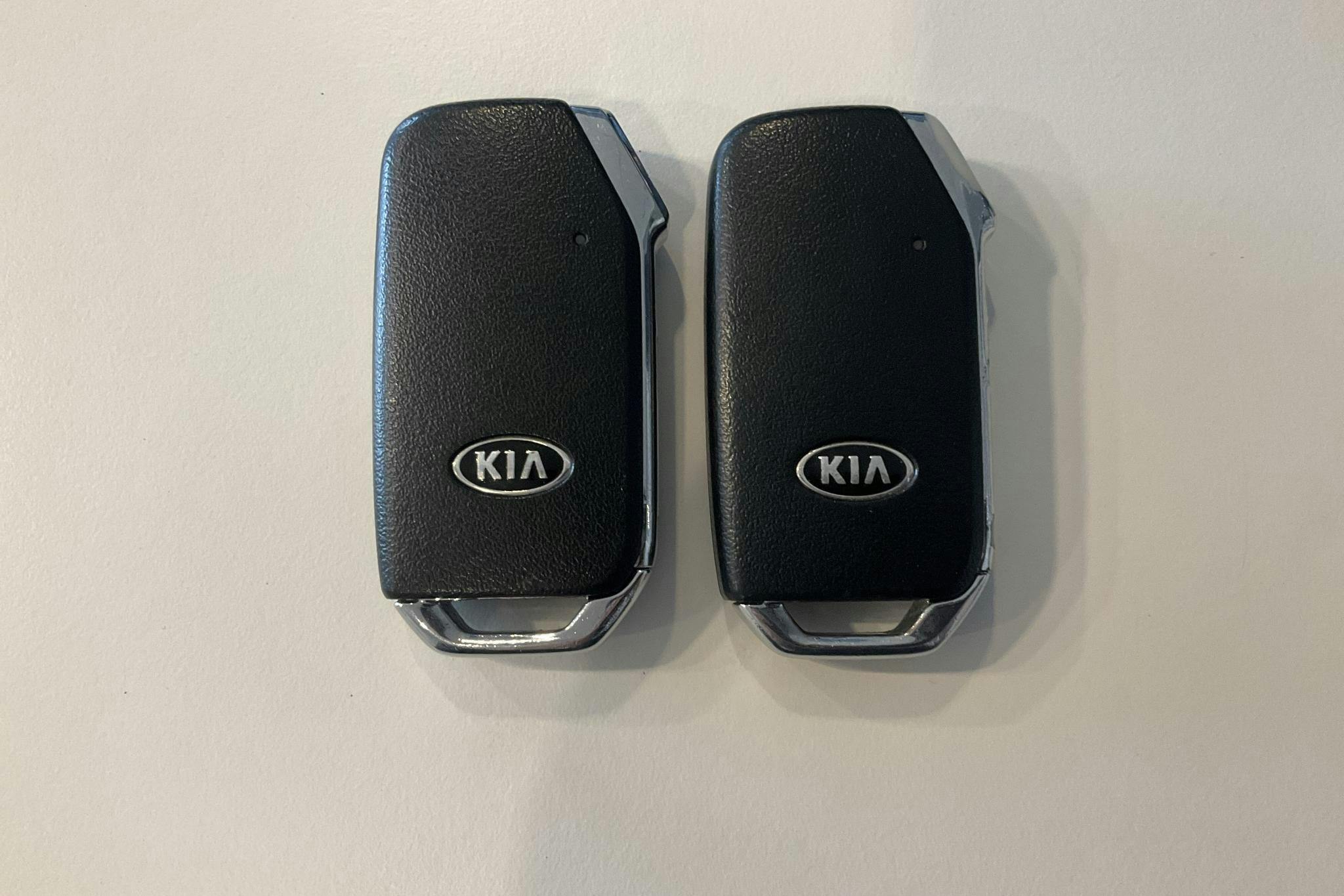 KIA Sorento 1.6 T-GDi Plug-in Hybrid AWD (265hk) - 79 680 km - Automatic - gray - 2021