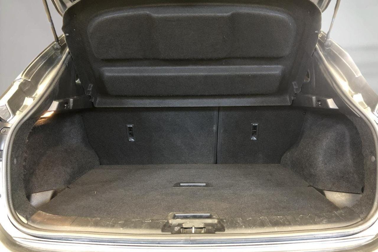 Nissan Qashqai 1.5 dCi (110hk) - 14 938 mil - Manuell - grå - 2016