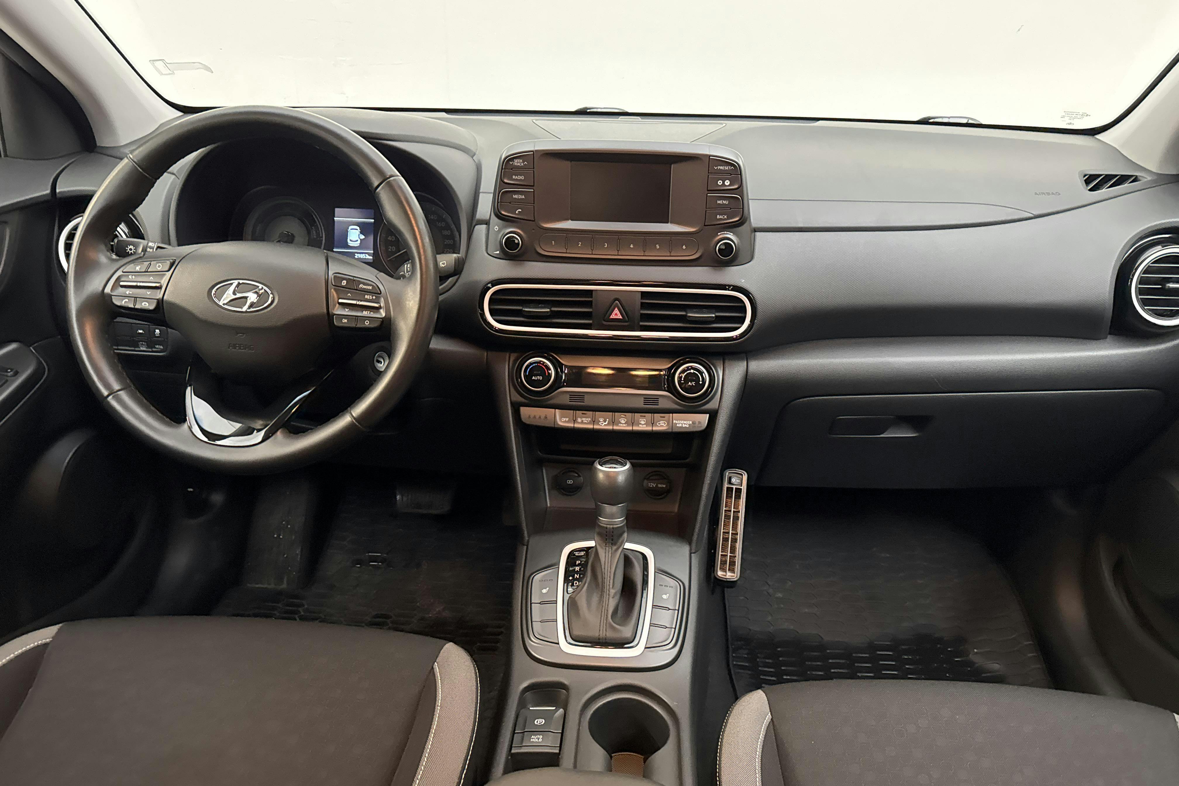 Hyundai Kona 1.6 GDI Hybrid (141hk) - 29 850 km - Automatic - black - 2020