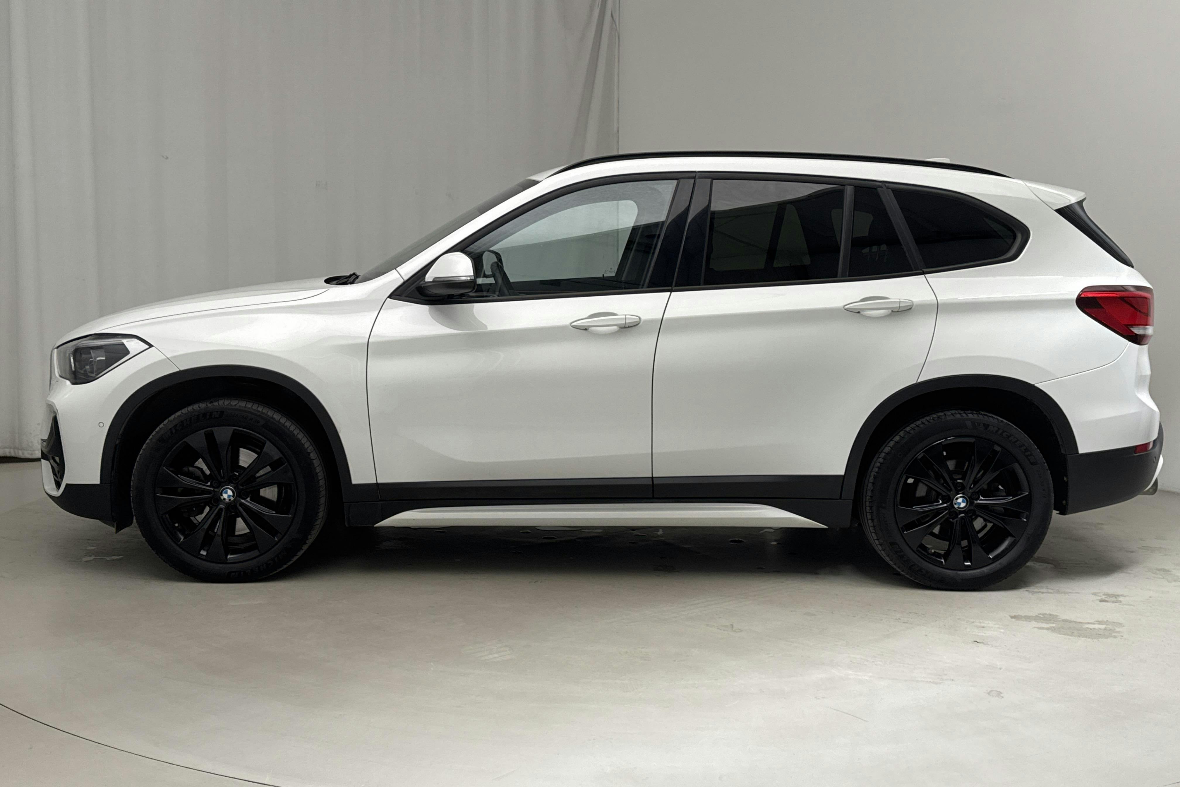 BMW X1 sDrive20i LCI, F48 (178hk) - 9 901 mil - Automat - vit - 2022