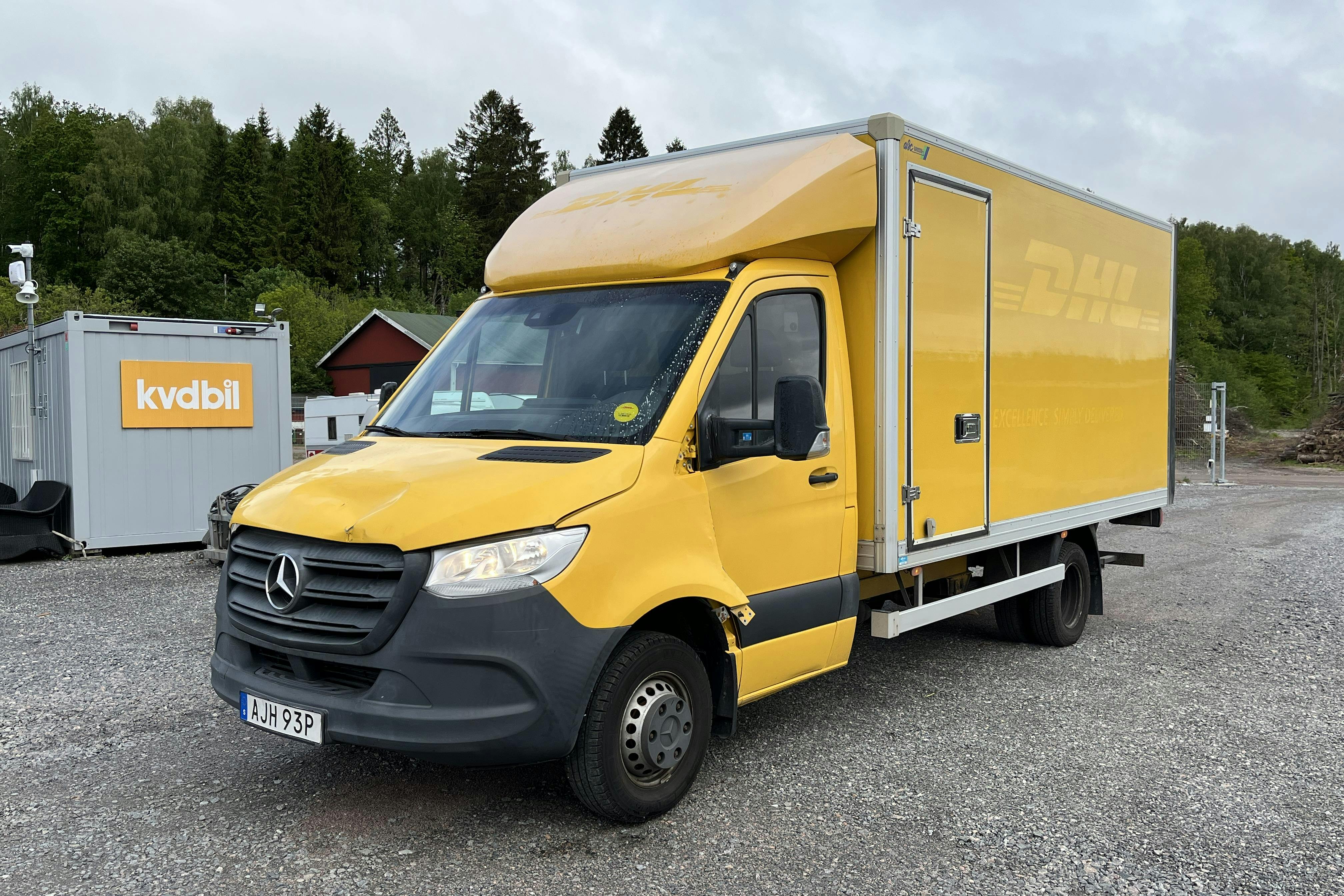Mercedes Sprinter 516 CDI Chassi RWD (163hk) - 165 995 km - Automat - gul - 2019