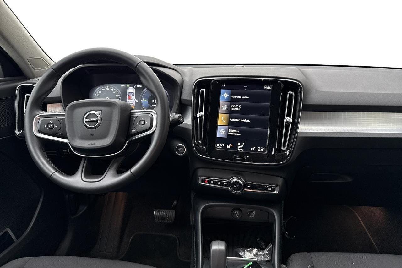 Volvo XC40 T4 2WD Twin Engine (211hk) - 48 030 km - Automatic - white - 2022