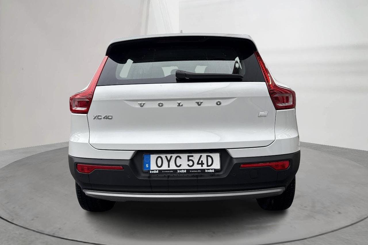 Volvo XC40 T4 2WD Twin Engine (211hk) - 48 030 km - Automatic - white - 2022