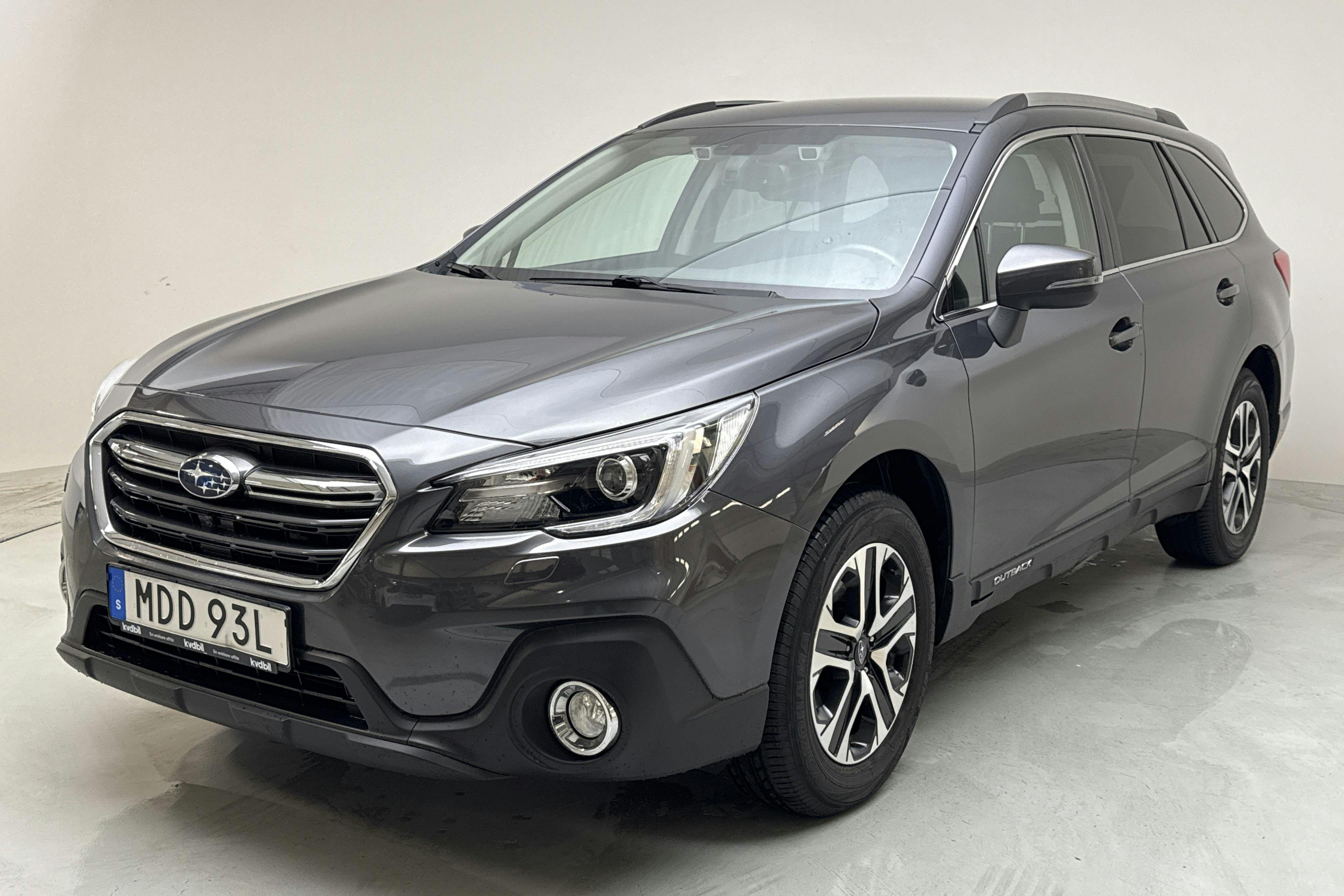 Subaru Outback 2.5i 4WD (175hk) - 88 950 km - Automatyczna - szary - 2019